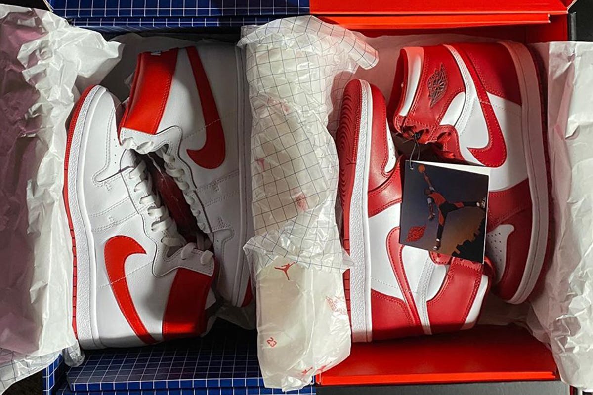 nike air ship auction