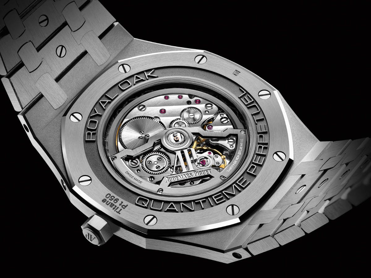audemars-piguets-royal-oak-watch-history-07