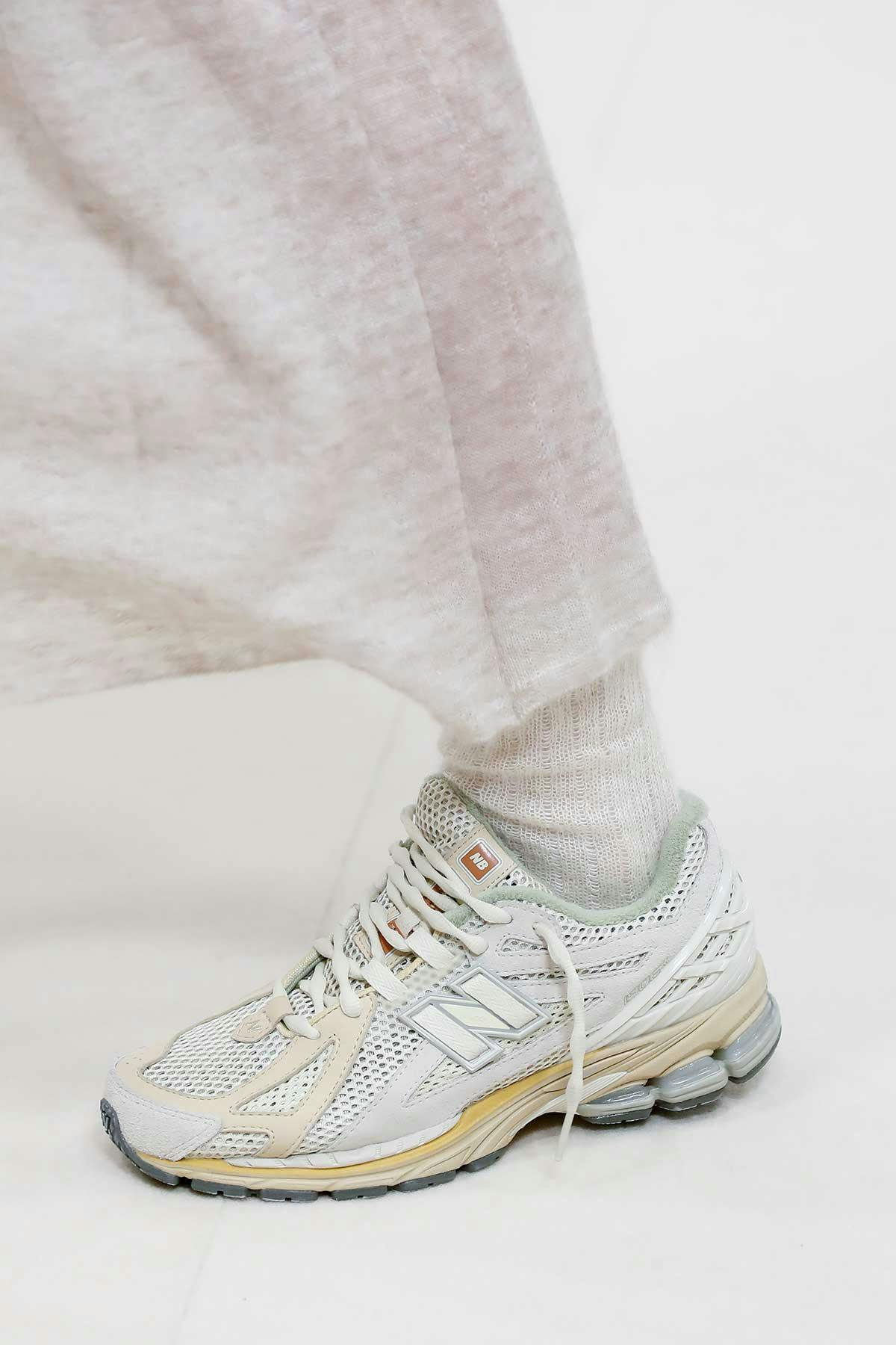 auralee-new-balance 1906- (5)