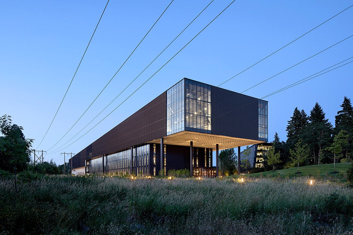 nike-lebron-james-innovation-center- (11)