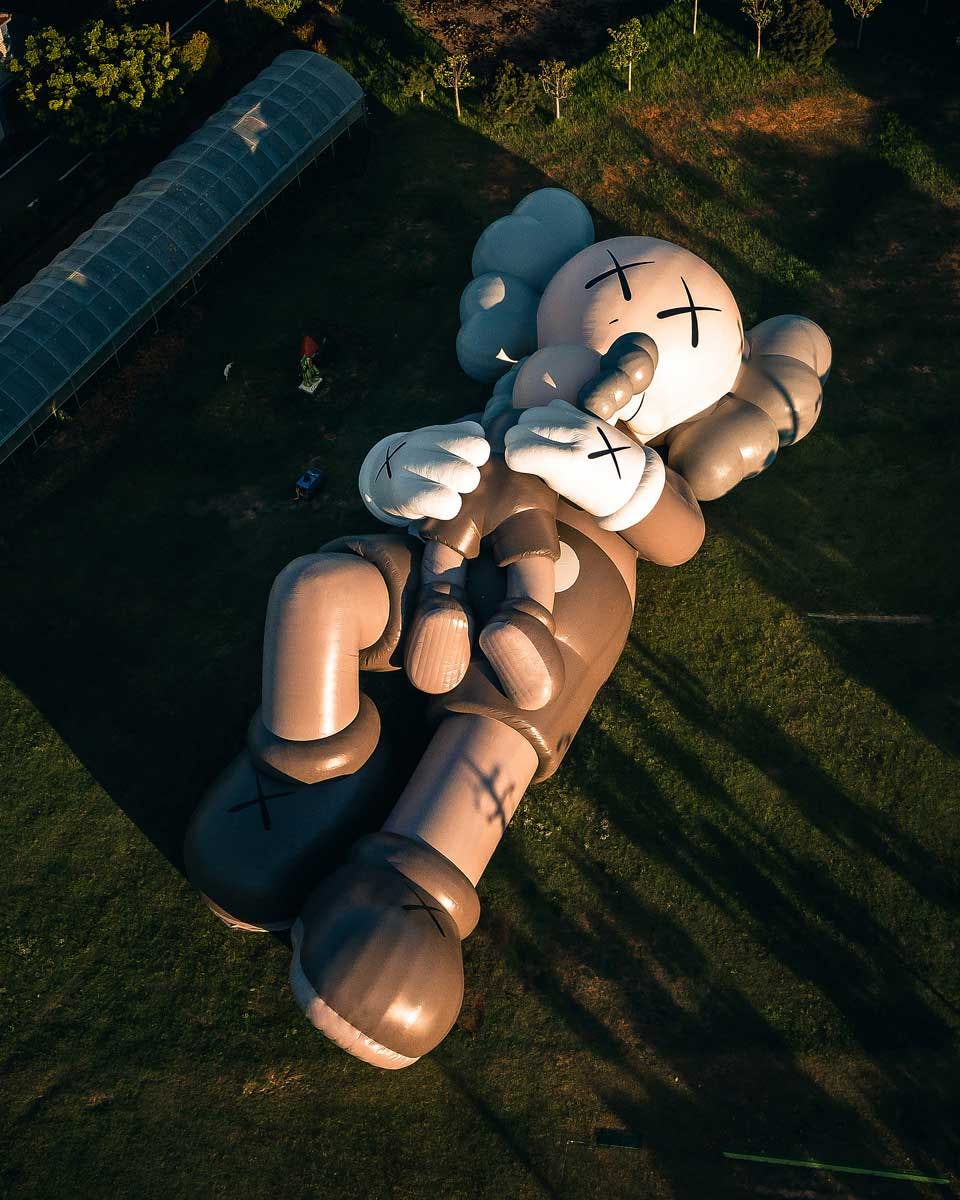 kaws-holiday-singapore-(2)