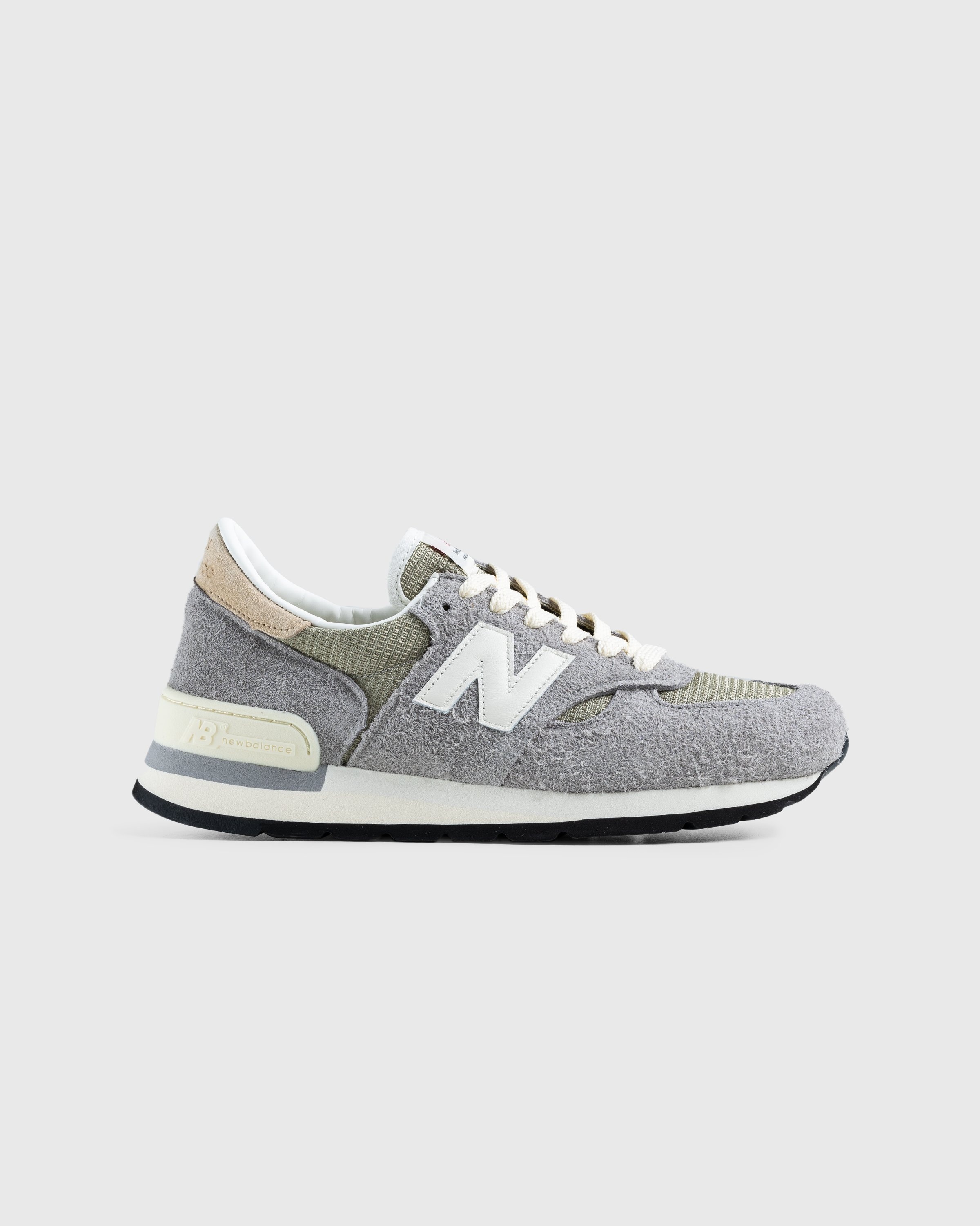 Metallic new balance 990 top