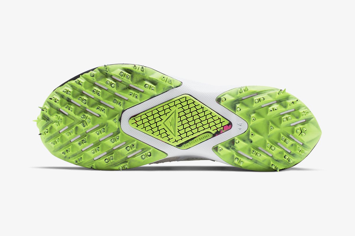 nike off white terra kiger black