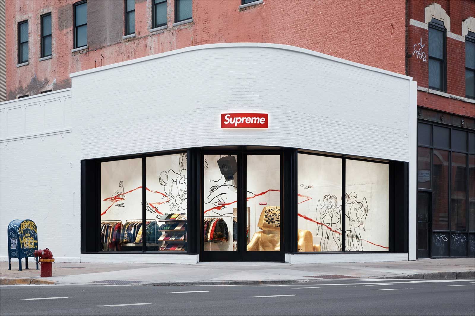 supreme chicago store (2)