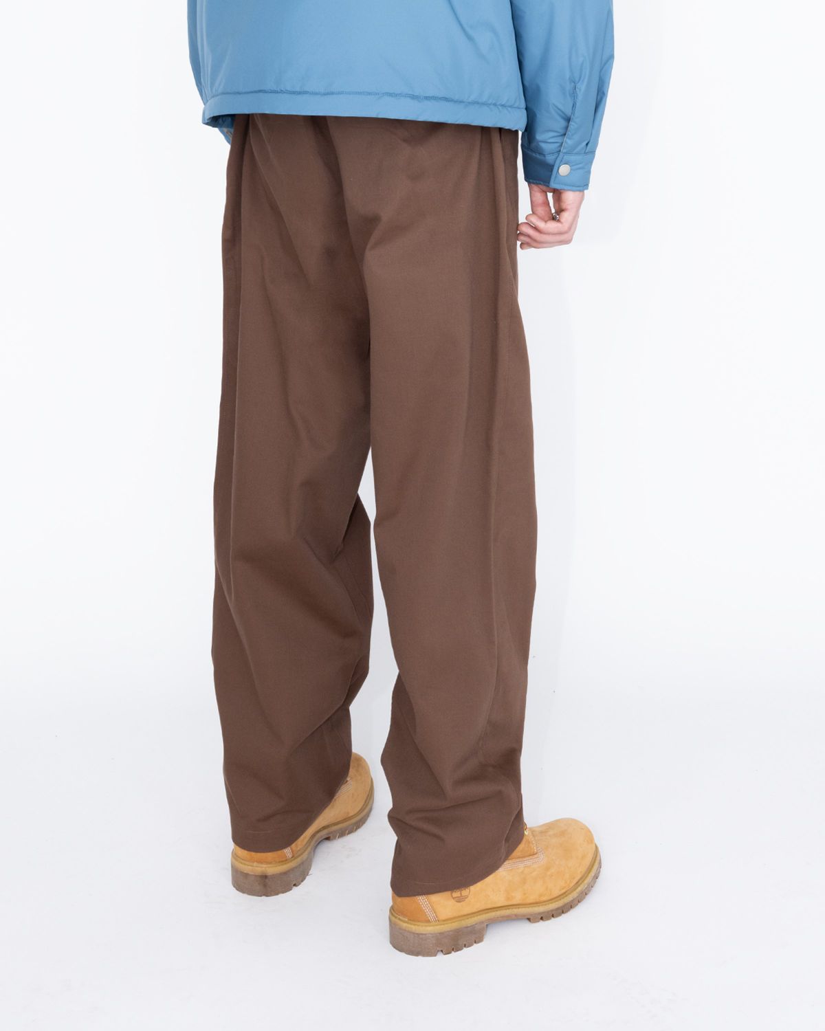 Highsnobiety HS05 – Reverse Twill Baggy Trouser Brown - Pants - Brown - Image 4