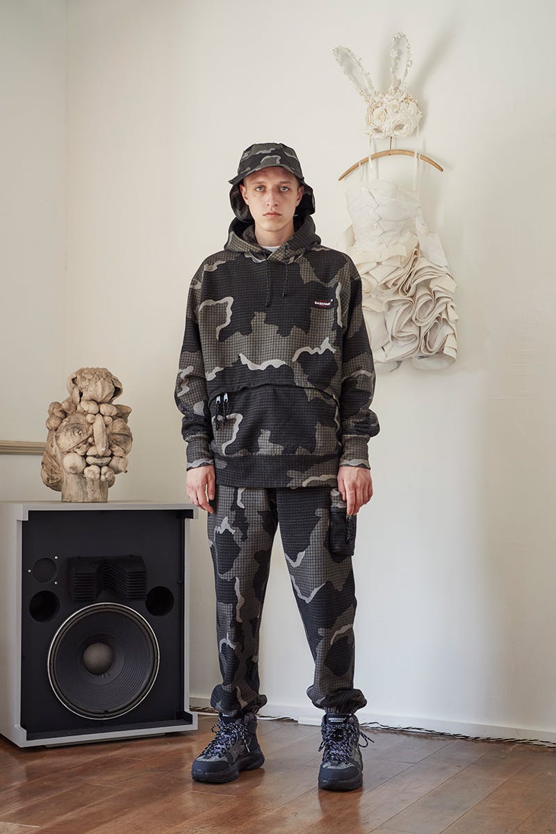 UNDERCOVER Spring/Summer 2022 Collection Runway