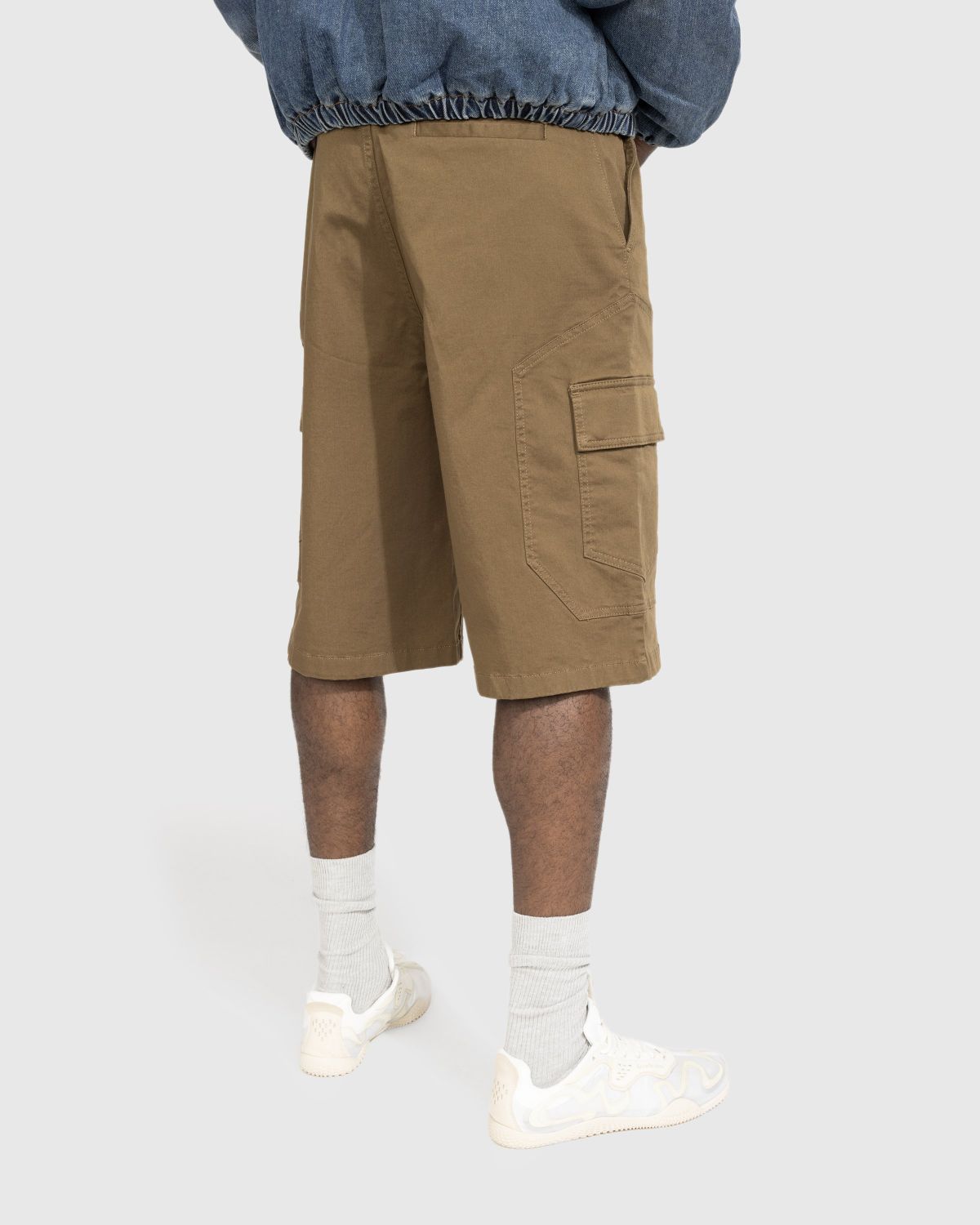 Trussardi – Trouser Shorts Gabardine Piece Dyed - Shorts - Brown - Image 3
