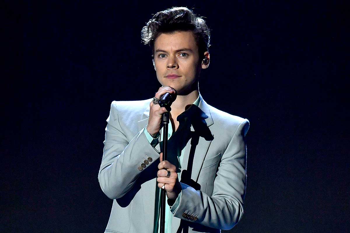 Harry Styles performs on the runway during the 2017 Victoria's Secret Fashion Show