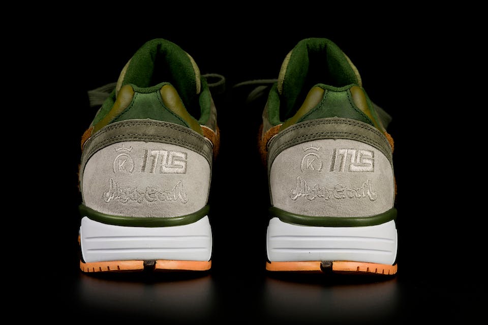 diadora n9002 24 kilates x mita x mighty crown respect over hate