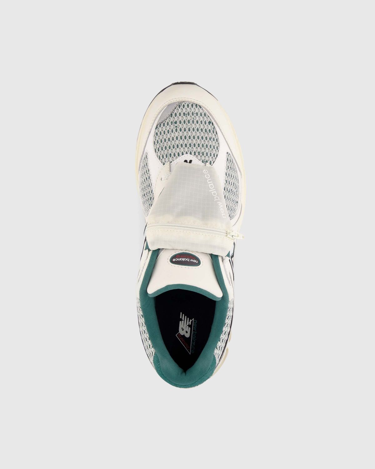New Balance – M2002RVD Sea Salt - Sneakers - Grey - Image 5