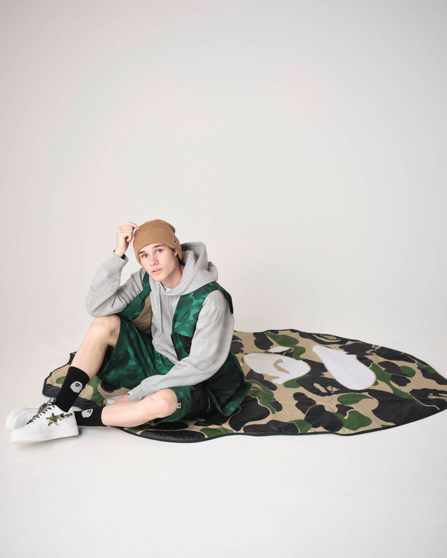 bape-spring-summer-2022-collection-lookbook (9)
