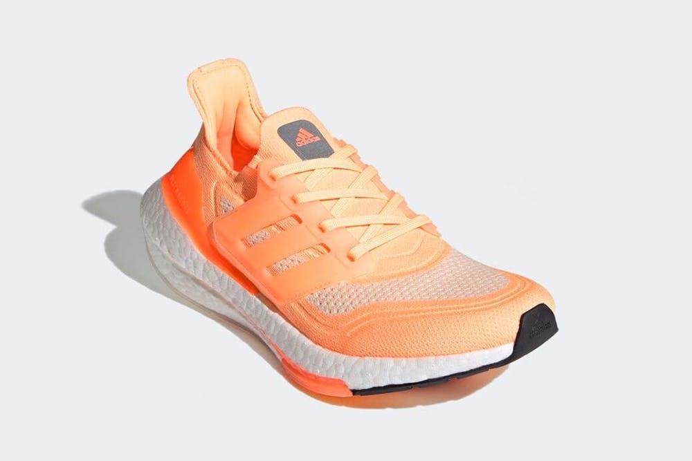 daily-sneaker-roundup-4-29-2021-2-02