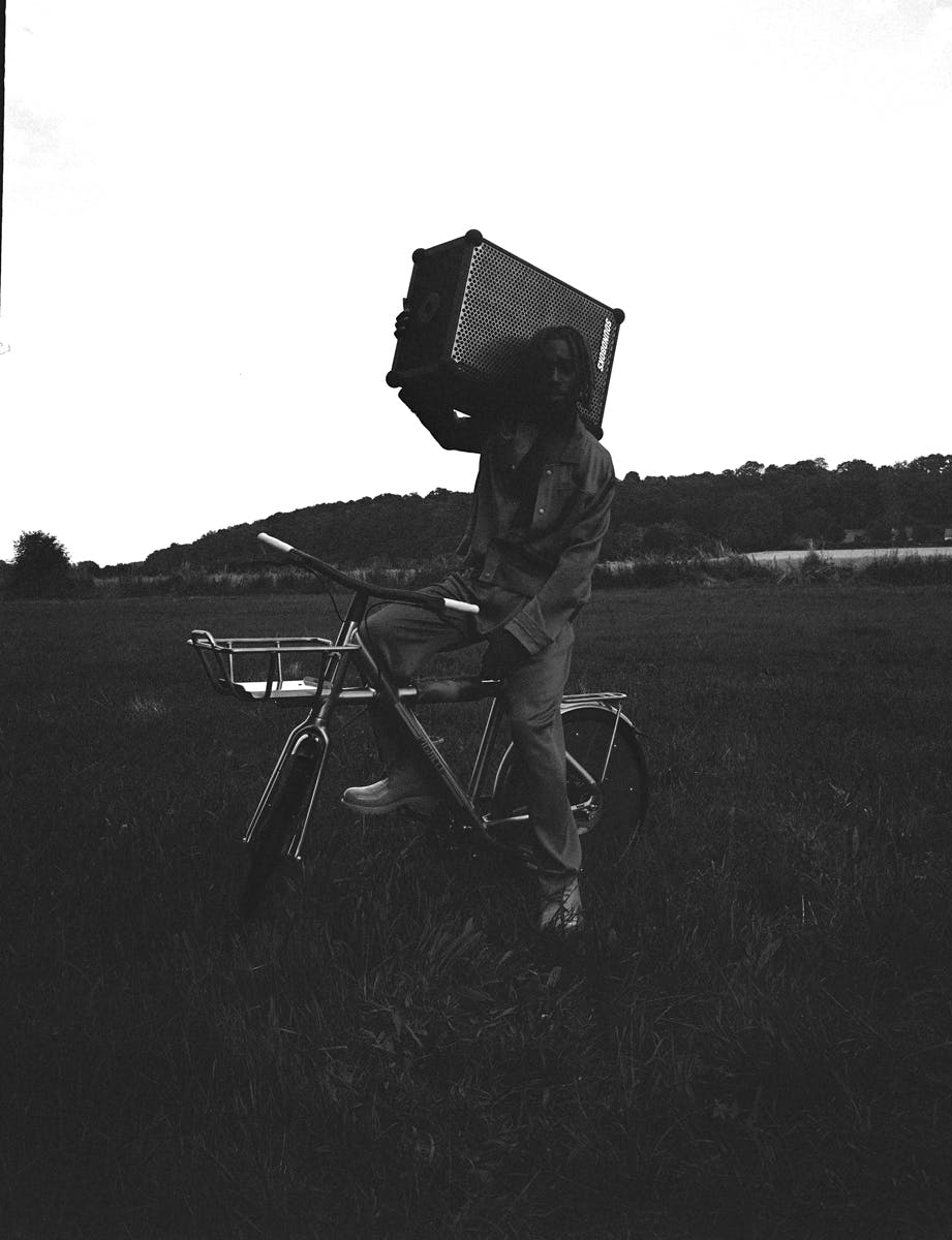 pigalle freedom fields editorial (17)