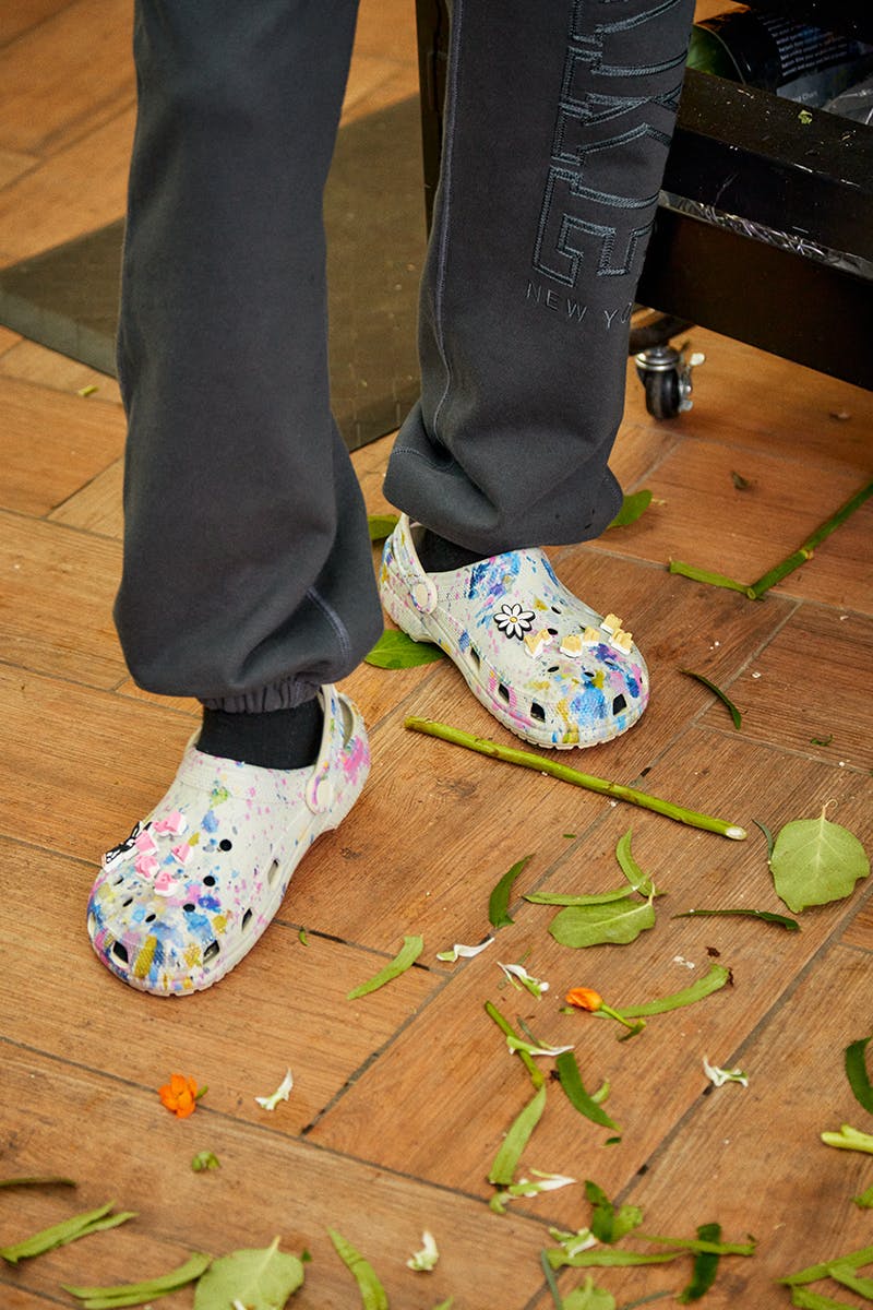 crocs-awake-ny-angelo-baque-release-date-003