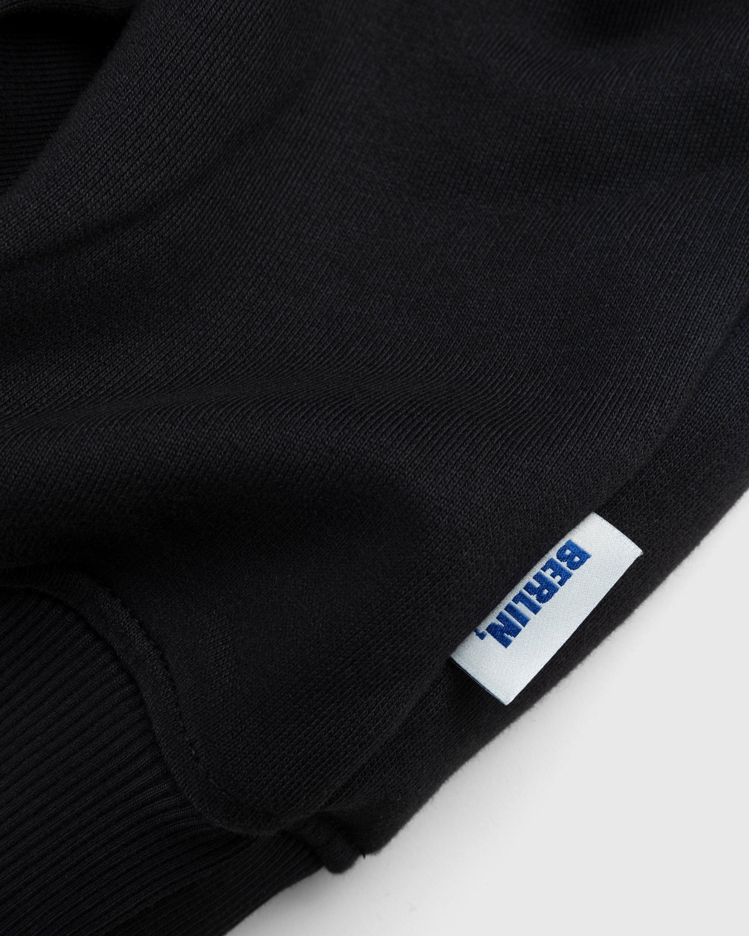 6PM x Highsnobiety – BERLIN, BERLIN 3 Hoodie Black - Sweats - Black - Image 3