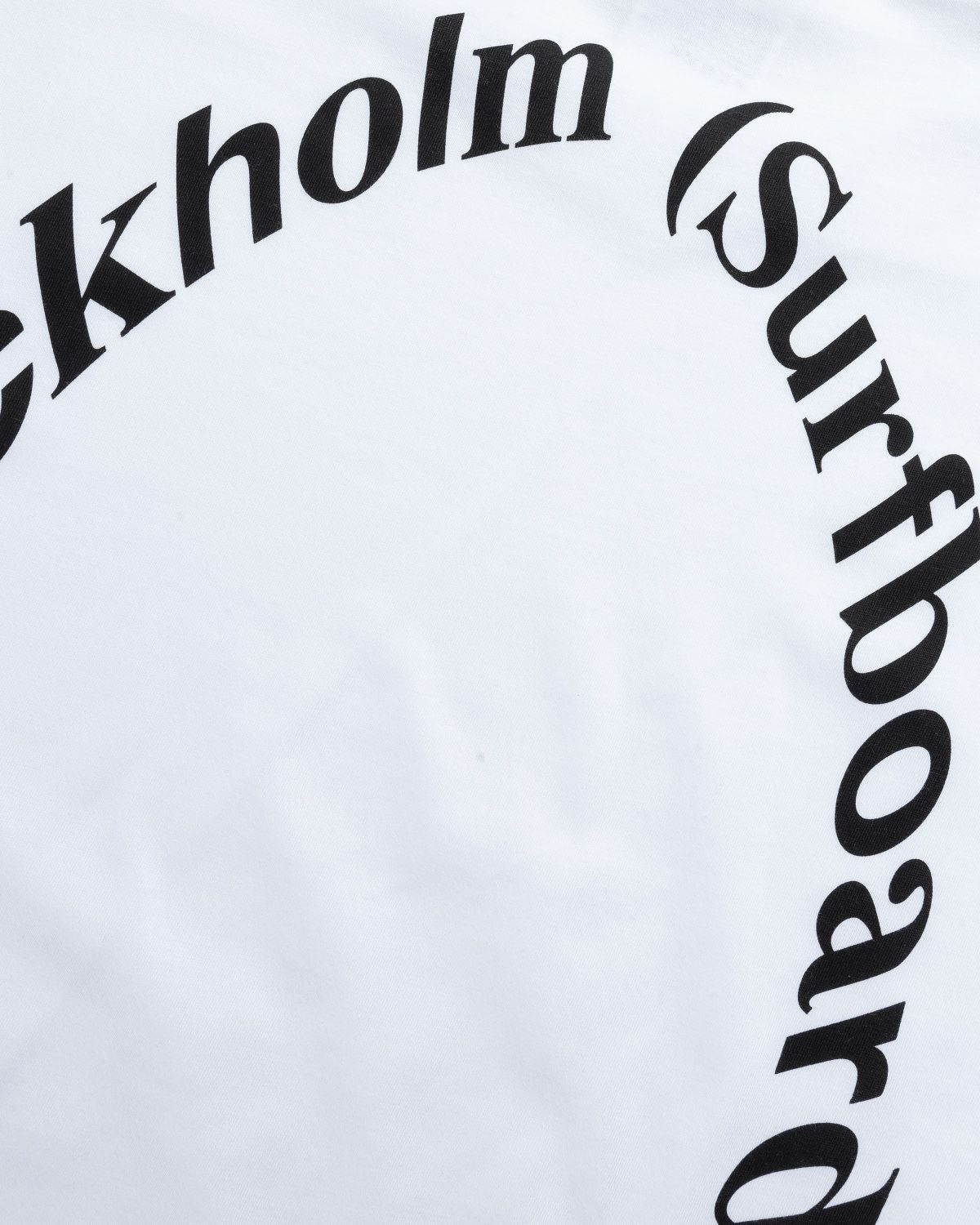 Stockholm Surfboard Club – Alko Logo T-Shirt White/Black - Tops - White - Image 6
