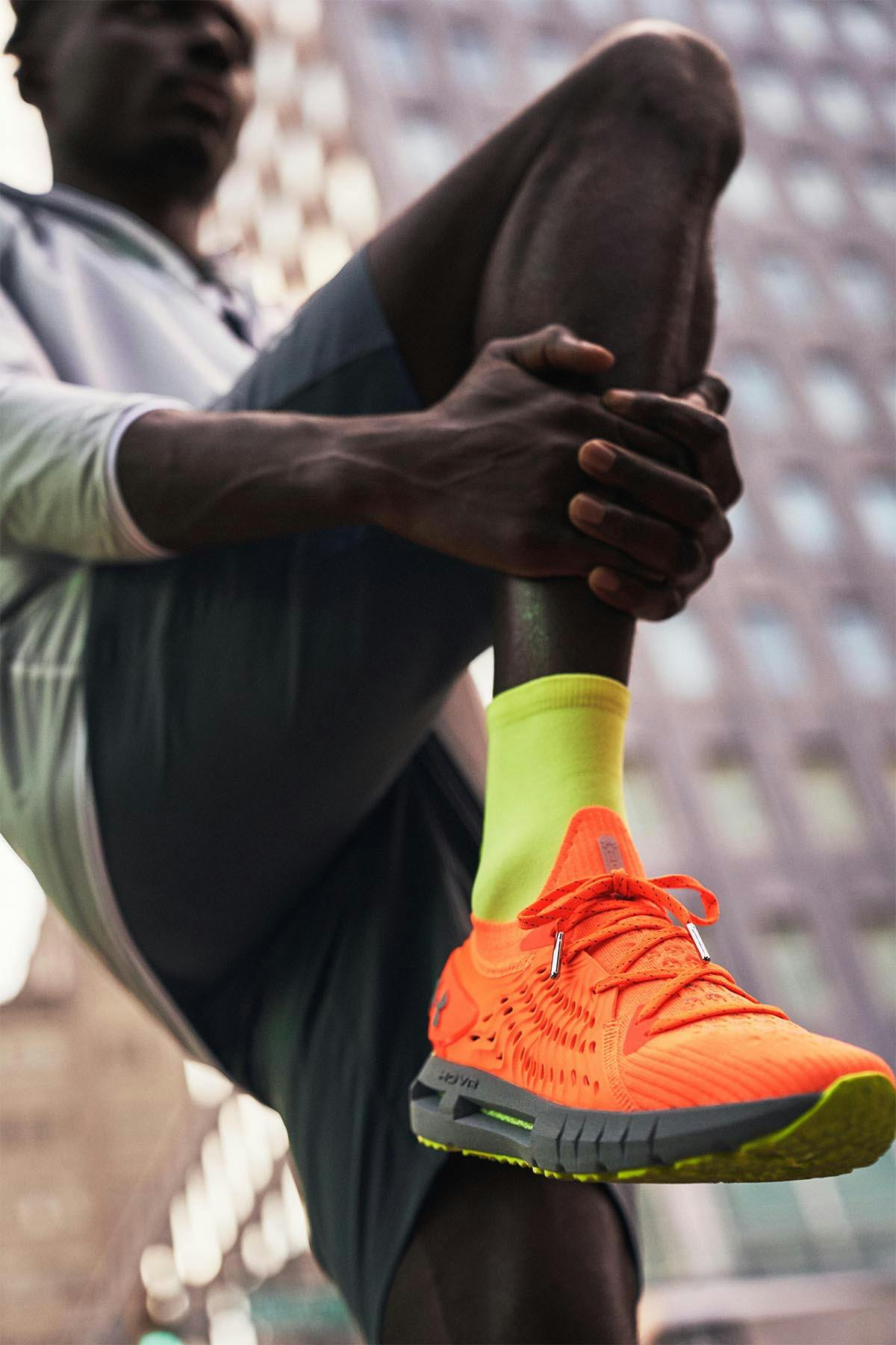 under-armour-hovr-phantom-rn-05