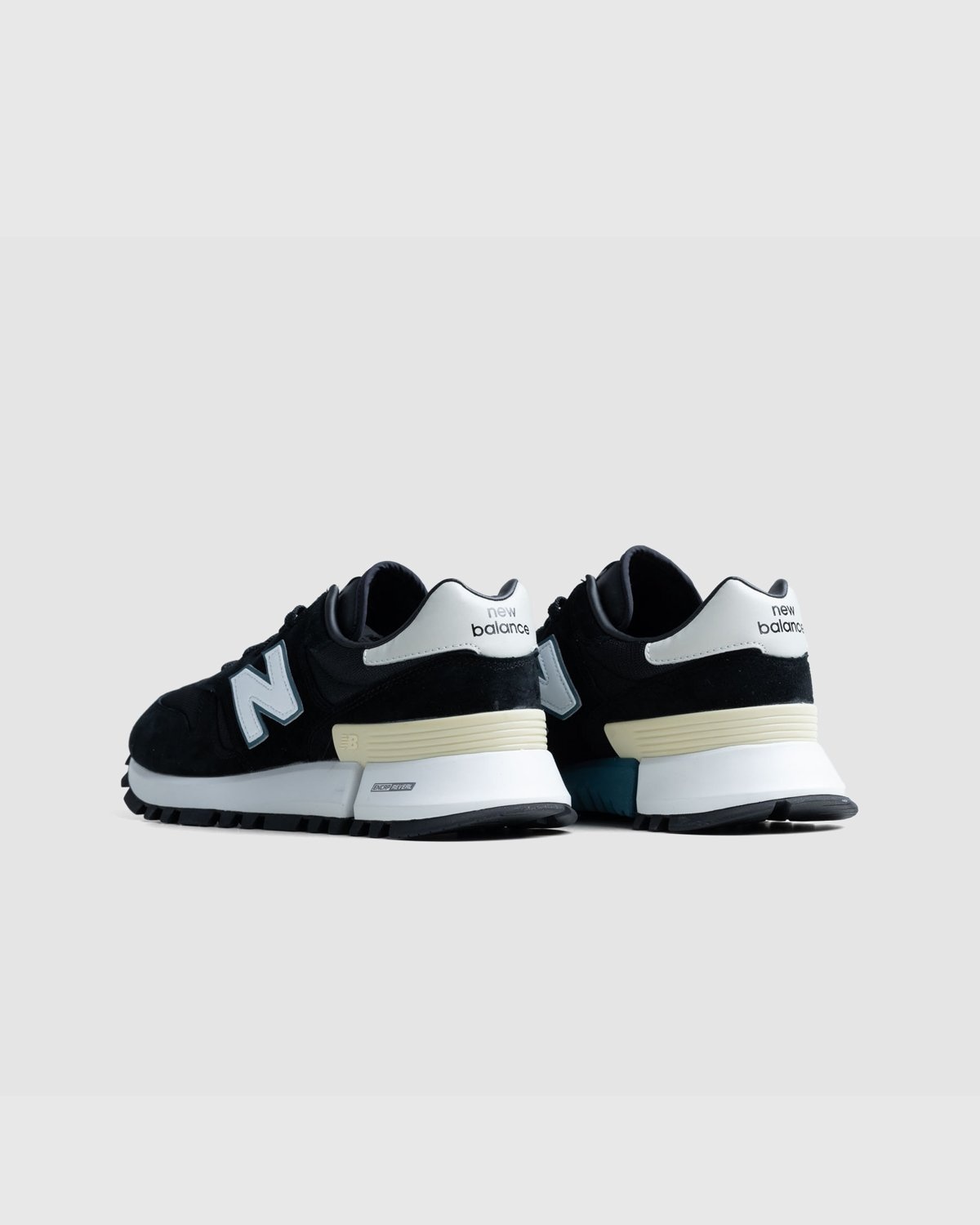 New Balance x Tokyo Design Studio Niobium – MS1300BG Black - Sneakers - Black - Image 3
