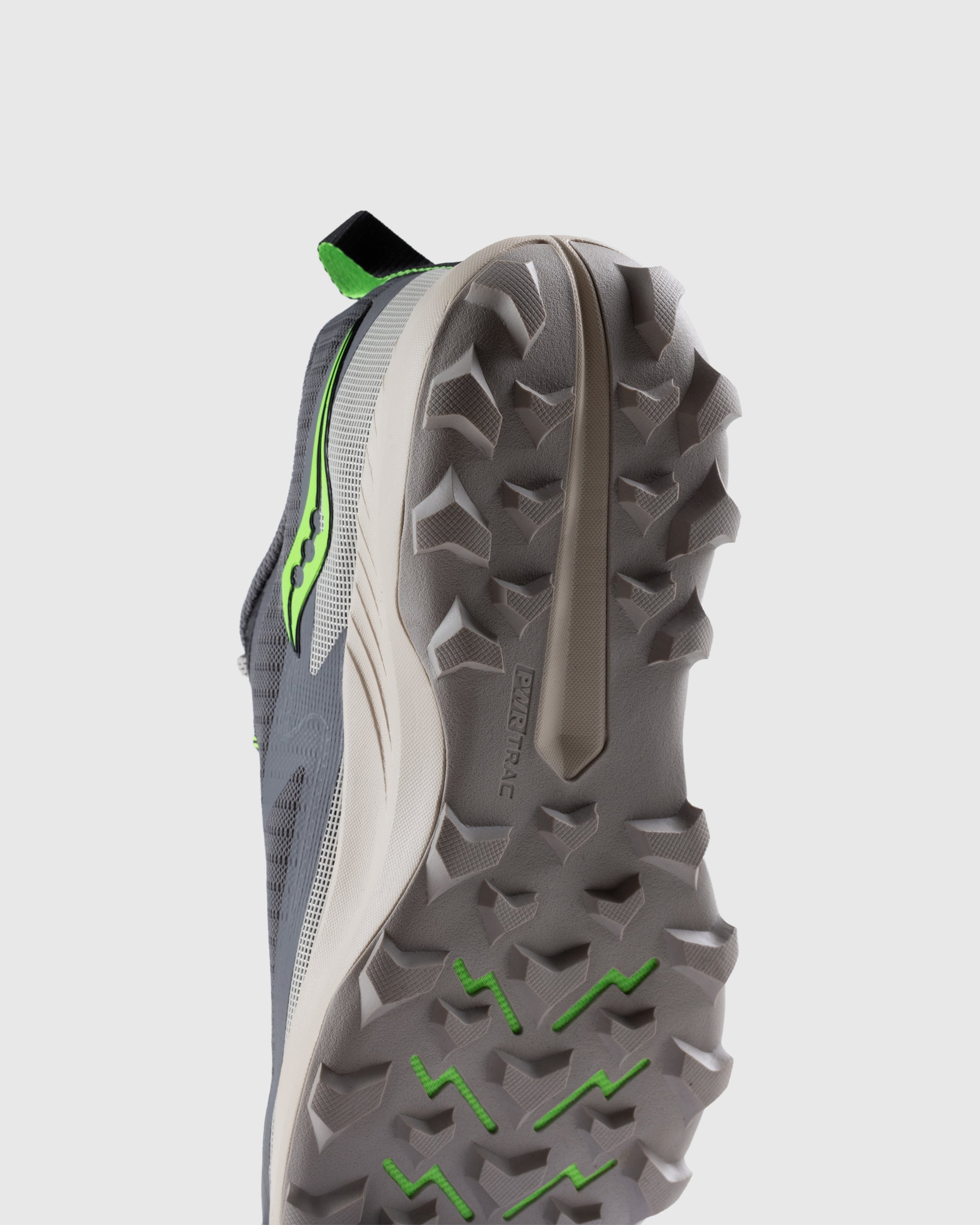 Saucony peregrine 6 hotsell silver