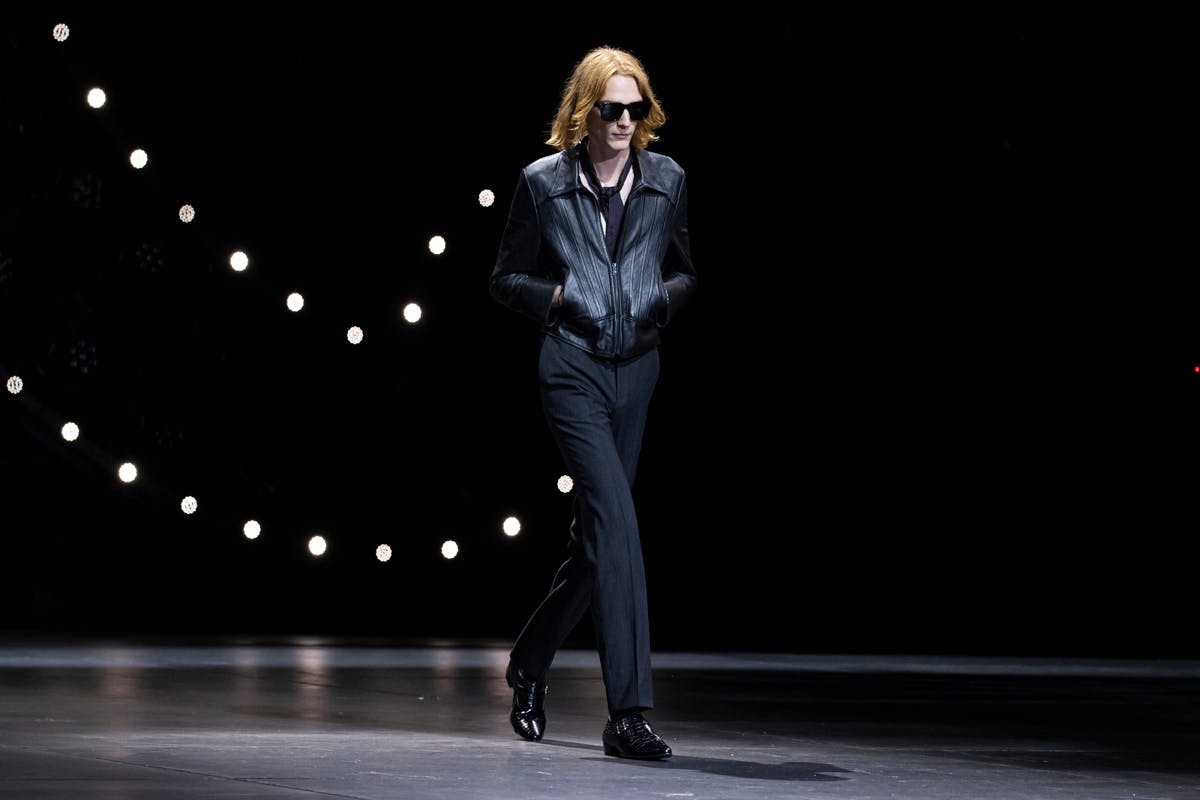 celine-winter-2023-show-29
