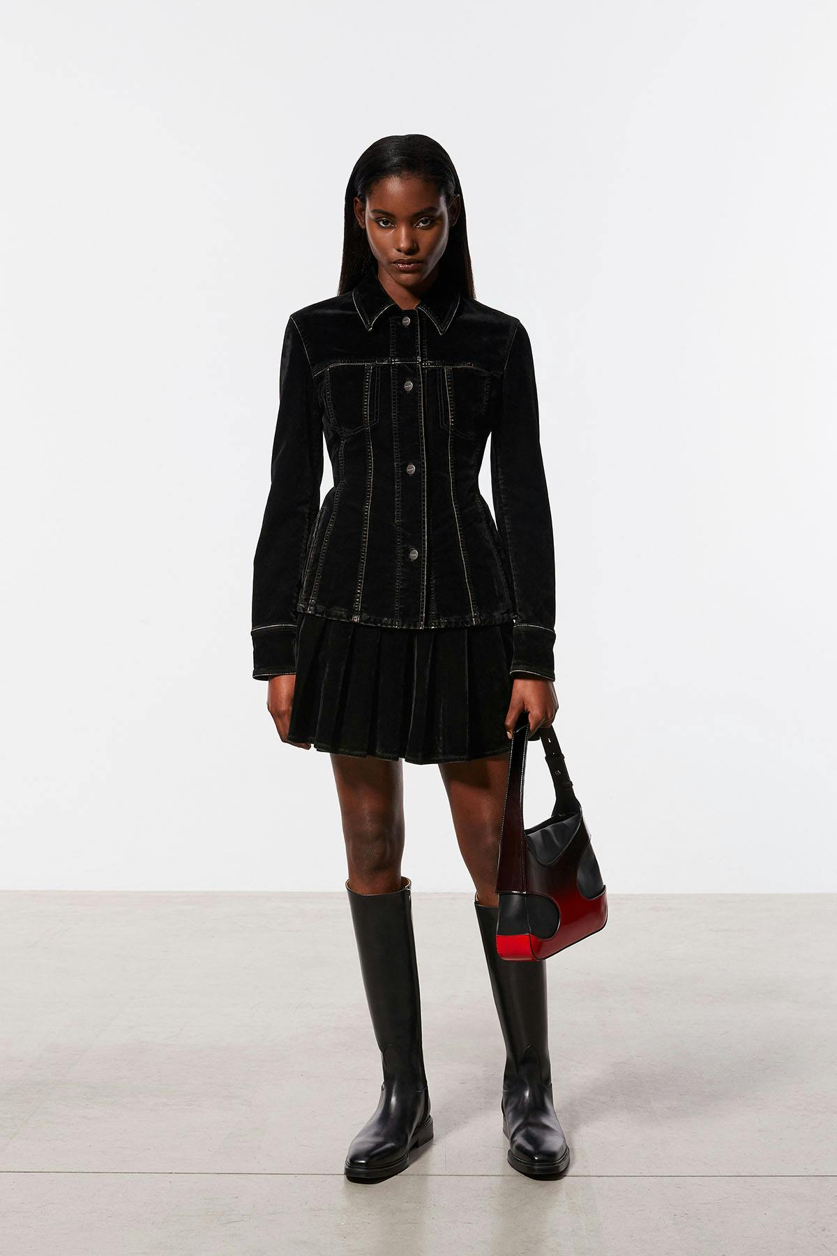 ferragamo-pre-fall-2023-17
