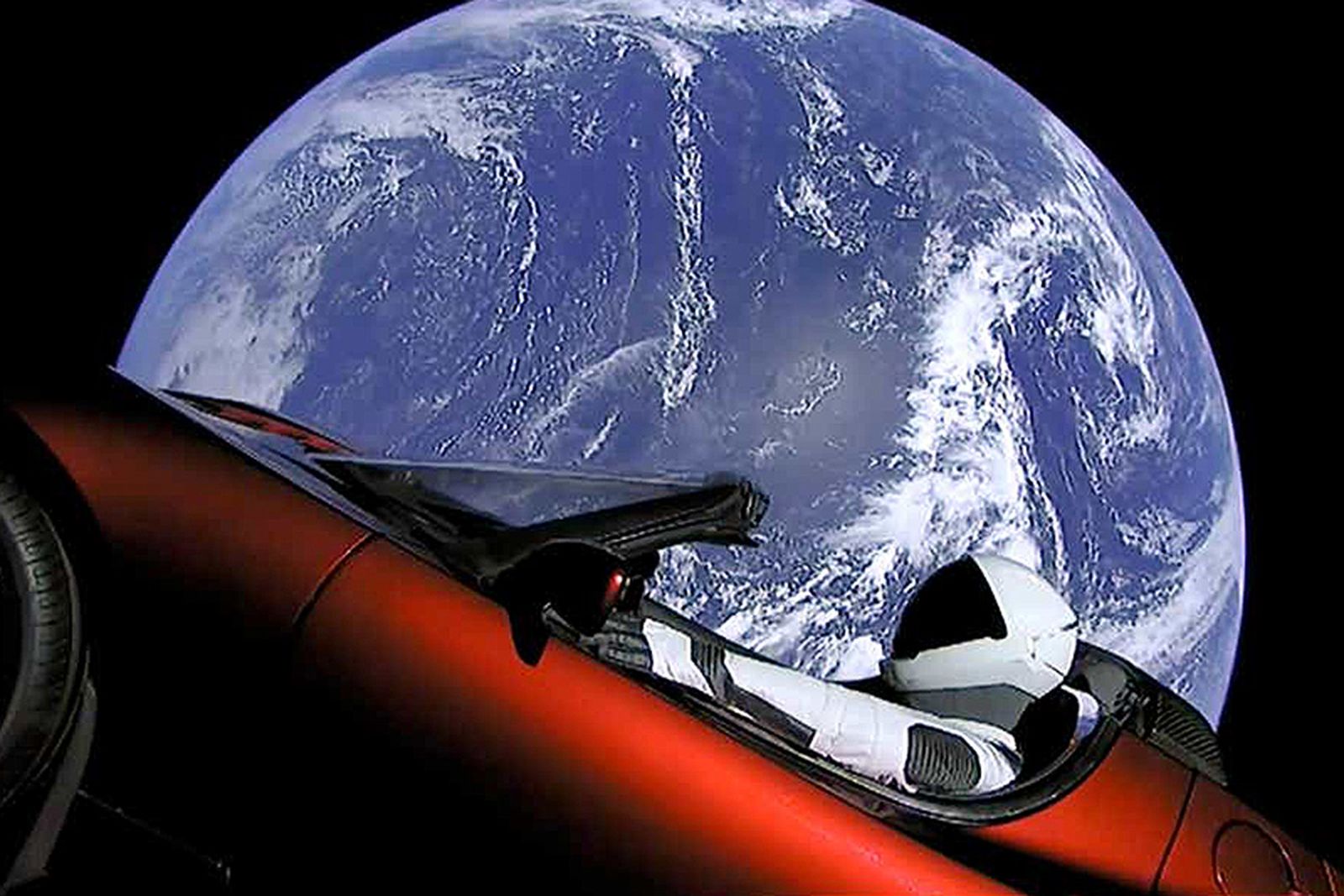 tesla starman roadster first trip around sun Elon Musk SpaceX