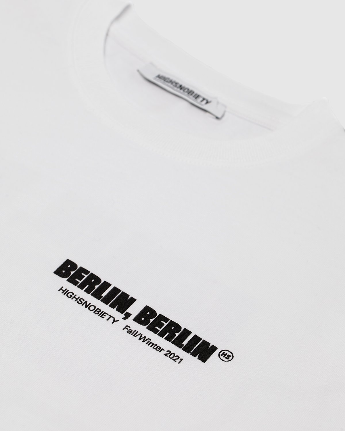 Highsnobiety – Berlin, Berlin T-Shirt White - Tops - White - Image 3