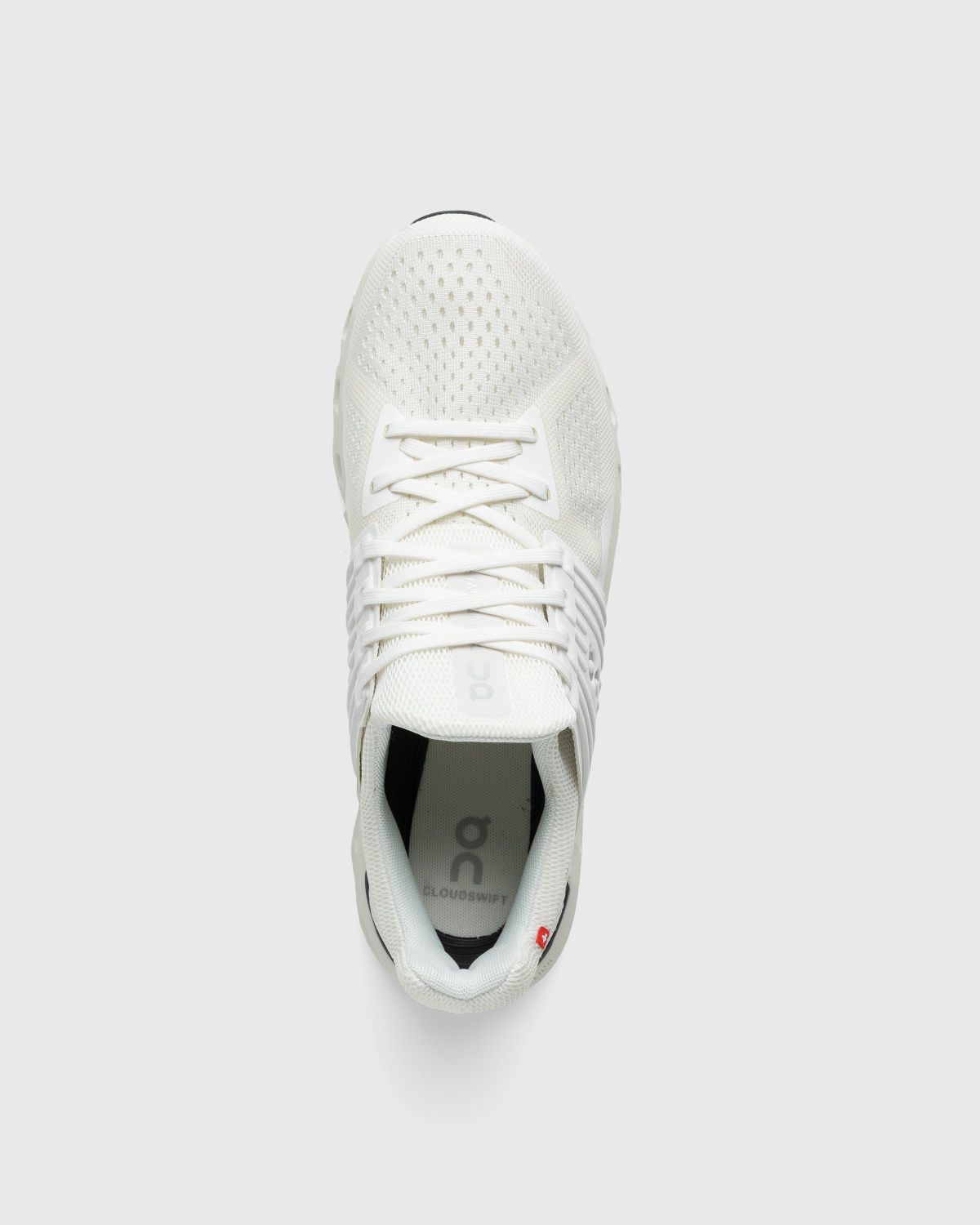 On – Cloudswift All White - Low Top Sneakers - White - Image 5