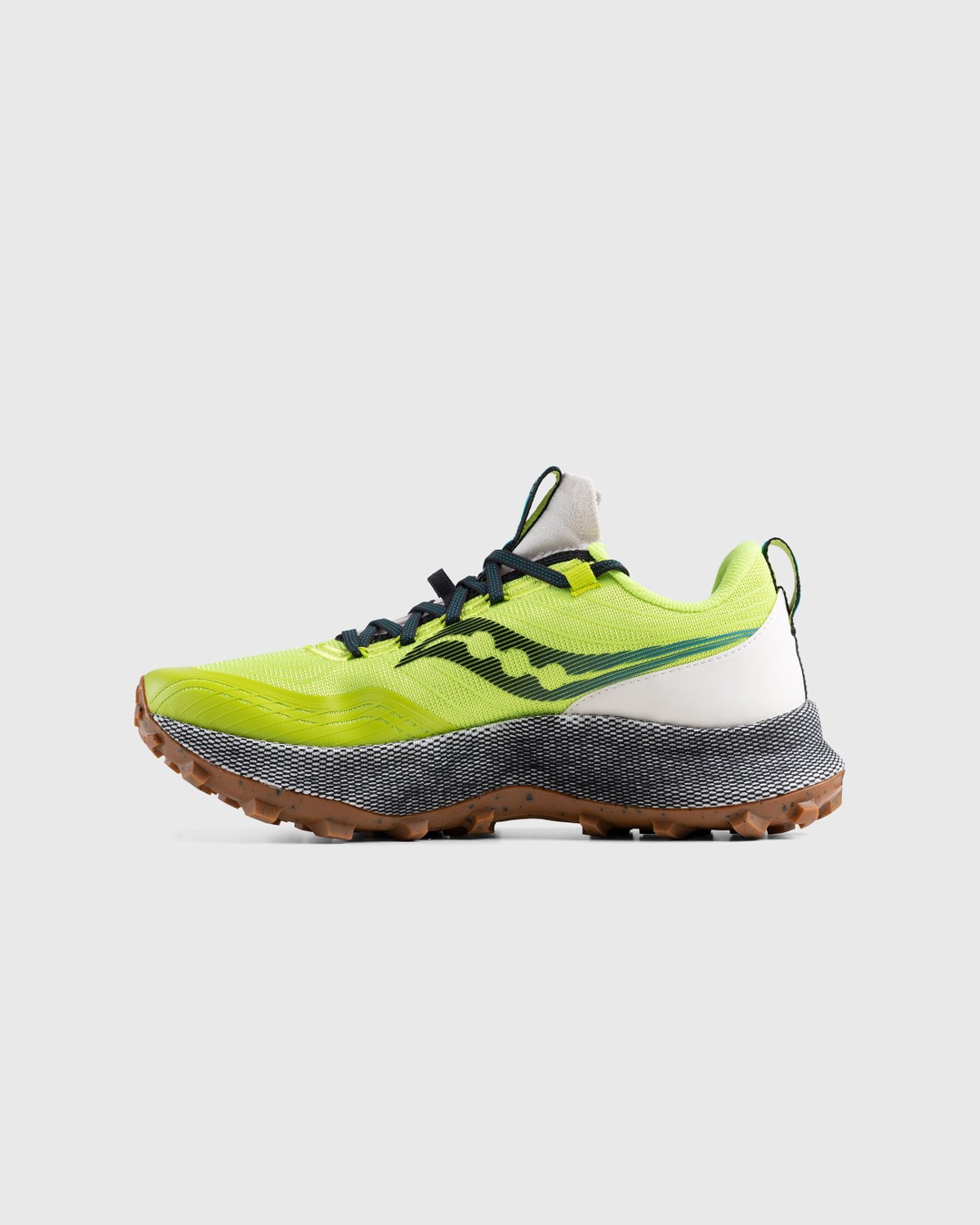Saucony – Endorphin Trail Reflect Camo - Sneakers - Green - Image 2