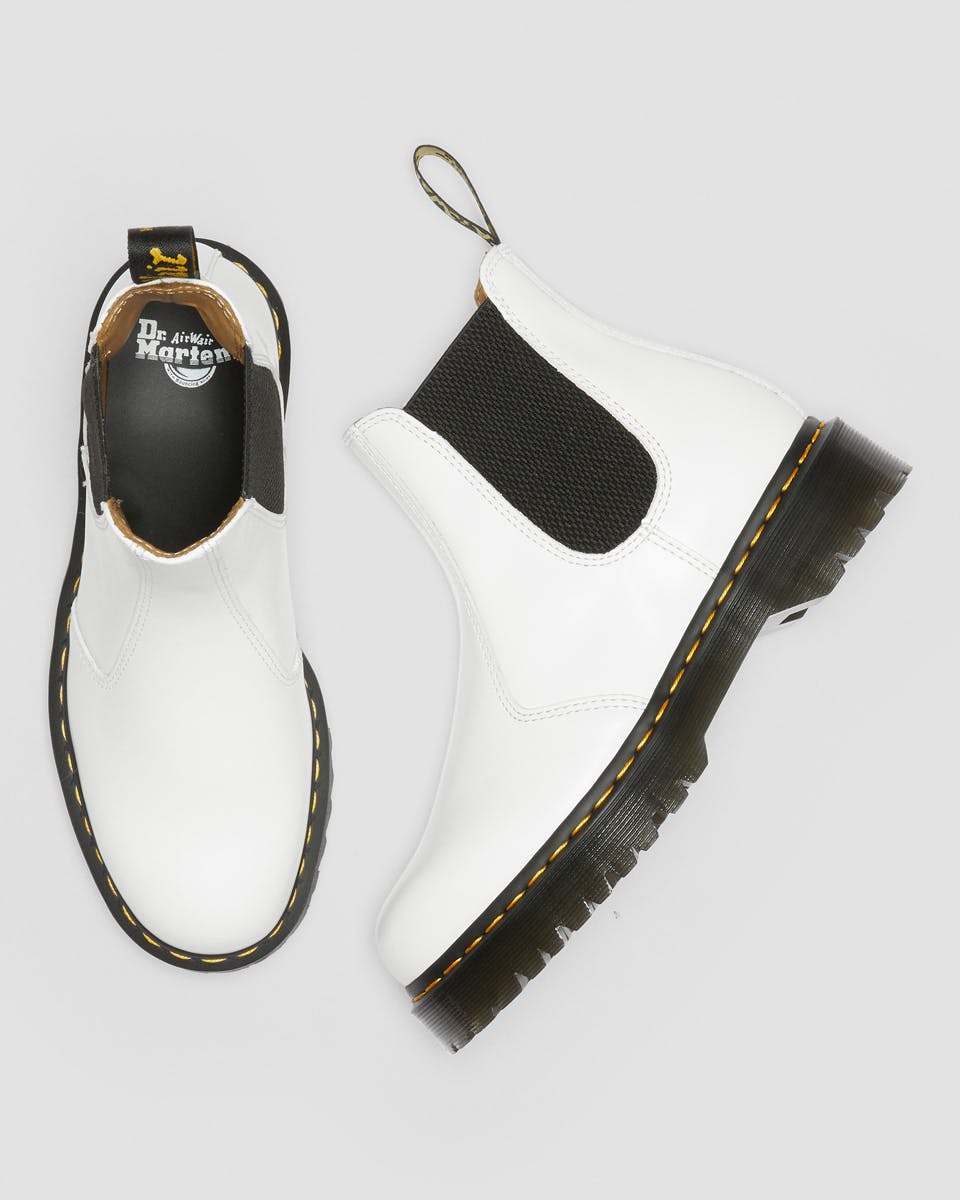 dr-martens-england-made-ss22-shoes-boots-mules (24)