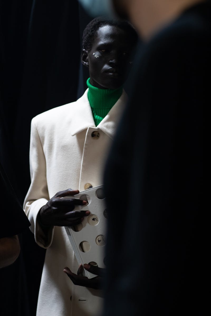 off-white-fw22-runway-show-collection-virgil-abloh-last- (5)