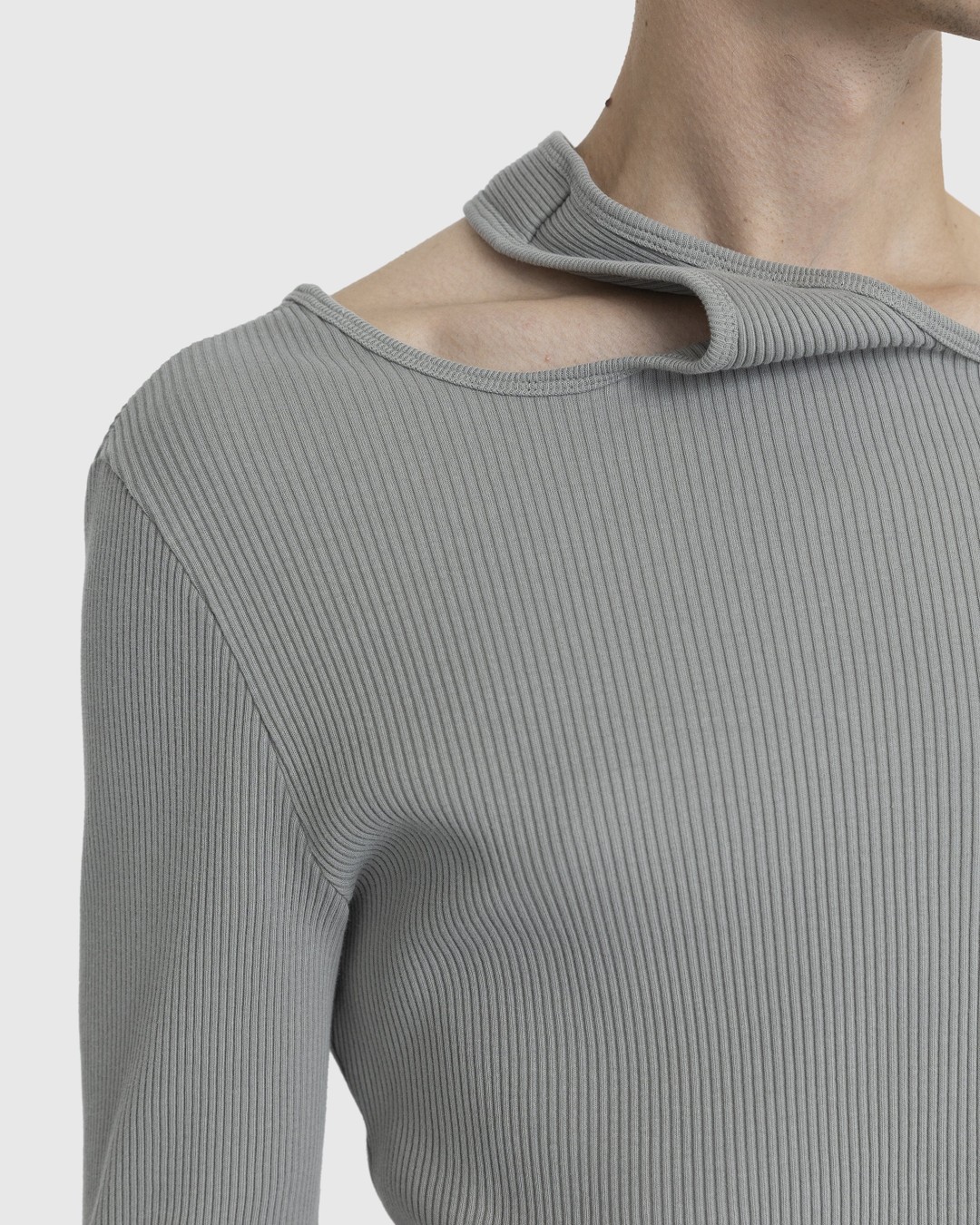 Y/Project – Classic Double Collar T-Shirt Taupe - Longsleeves - Grey - Image 6