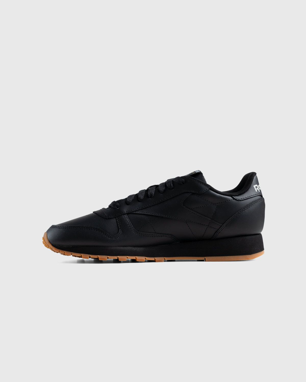 Reebok – Classic Leather Black - Low Top Sneakers - Black - Image 4