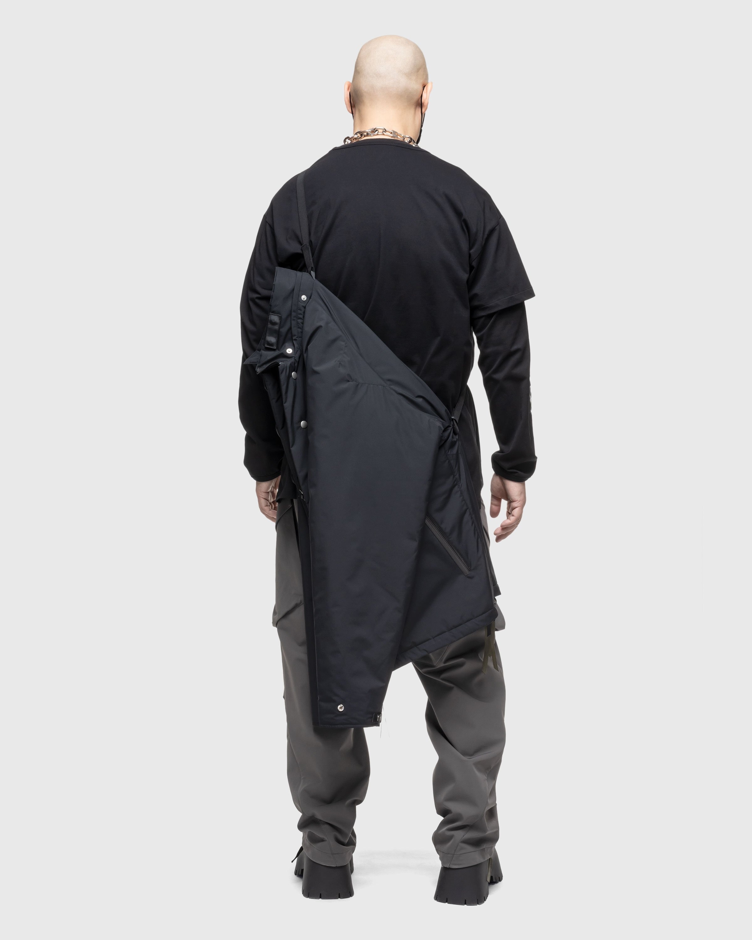 Acronym clothing clearance