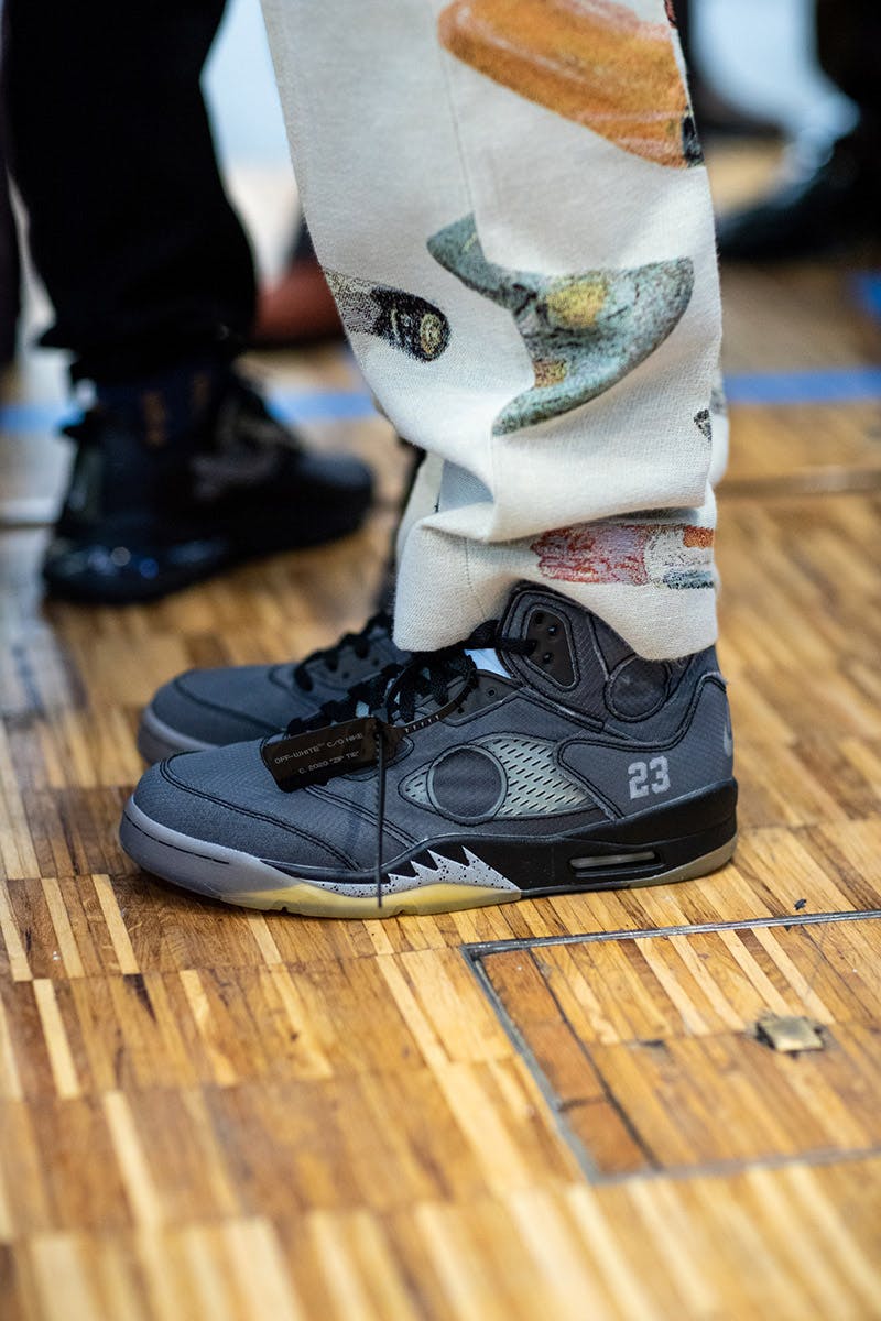 off white 5 retail