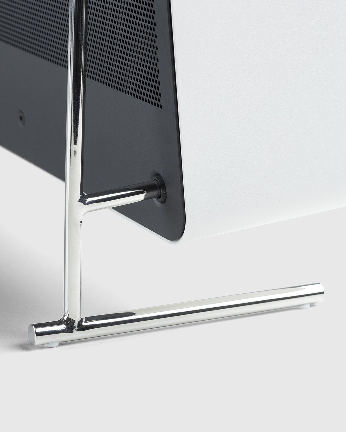 BRAUN x Highsnobiety – LE02 White - Objects - White - Image 4