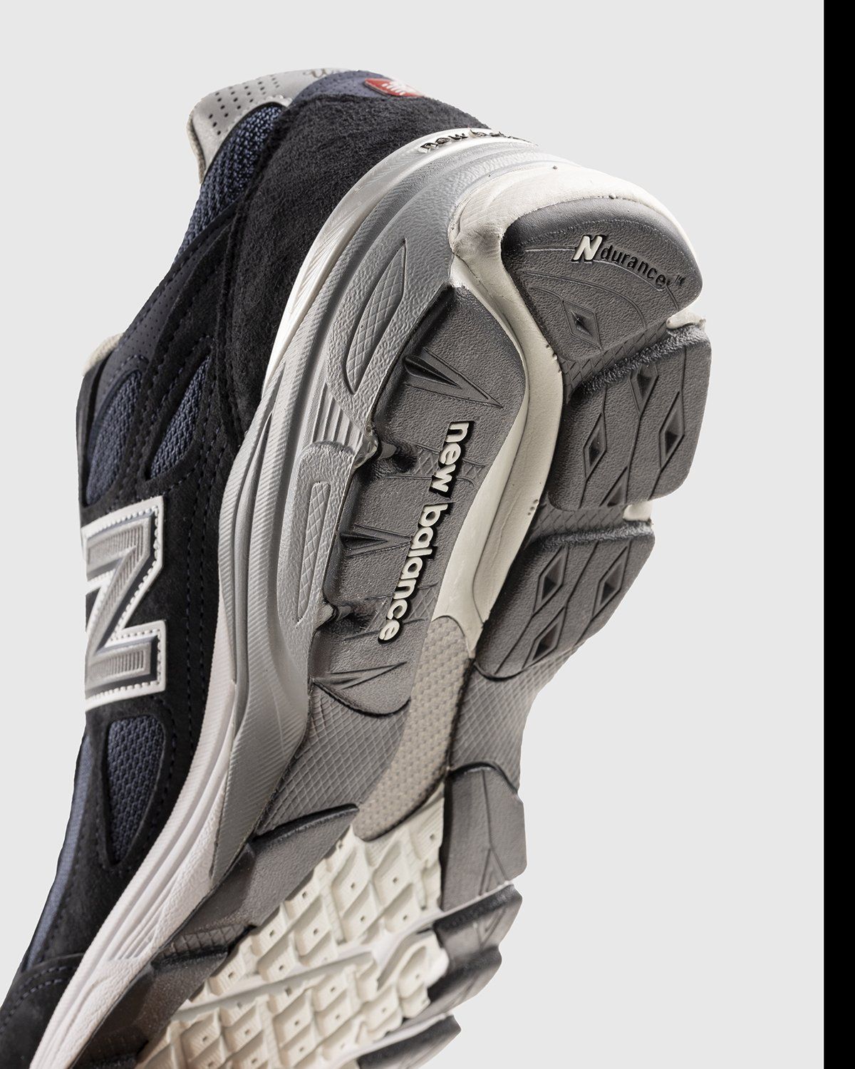 New Balance – M990NB3 Navy Denim Black - Low Top Sneakers - Blue - Image 5