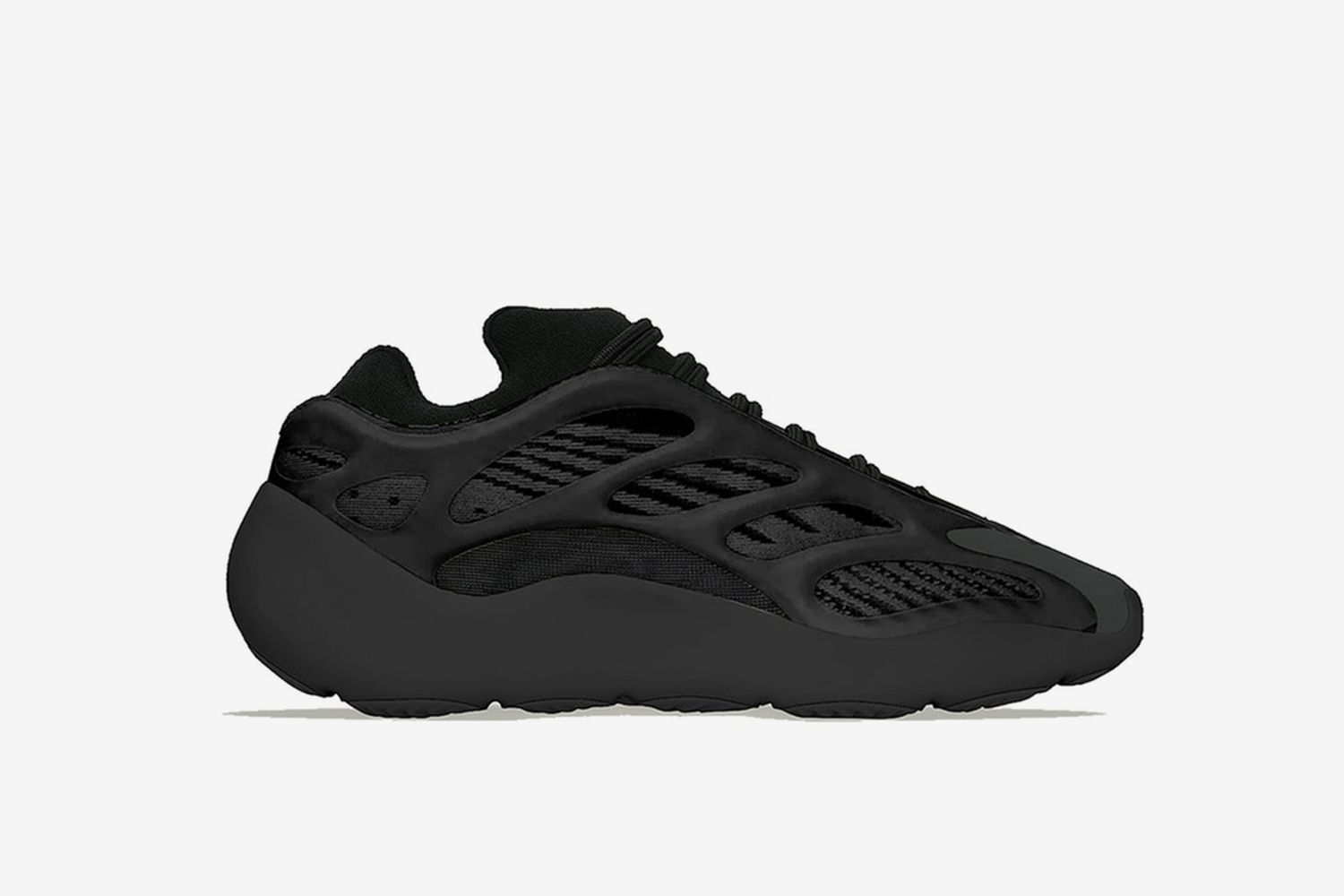 yeezy 700 alvah stockx