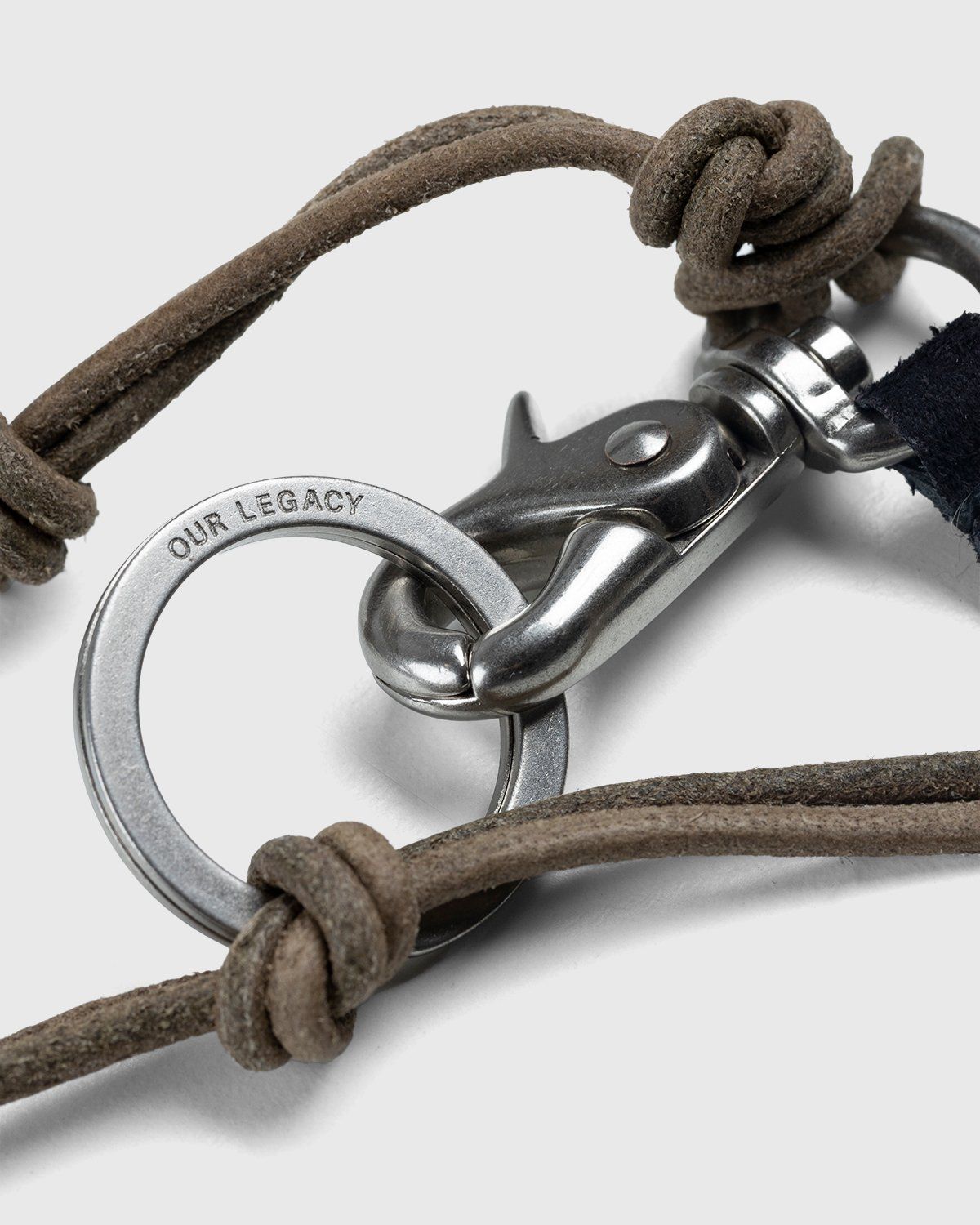 Our Legacy – Key Chain Ladon Olive Leather - Image 3