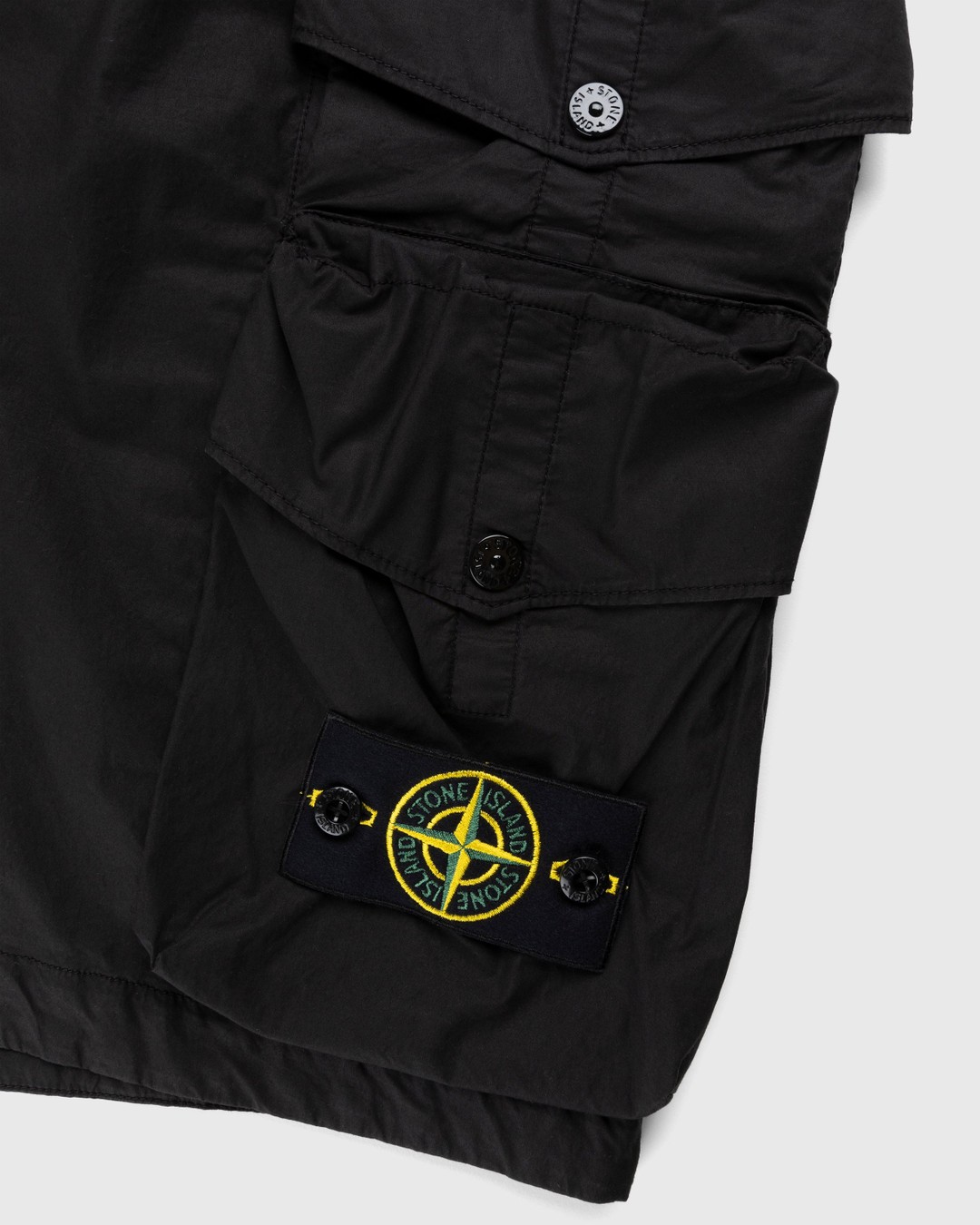 Stone Island – L0103 Garment-Dyed Shorts Black - Shorts - Black - Image 4
