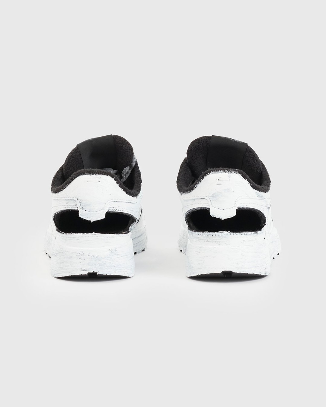 Maison Margiela x Reebok – Classic Leather Tabi Low Bianchetto - Sneakers - White - Image 3