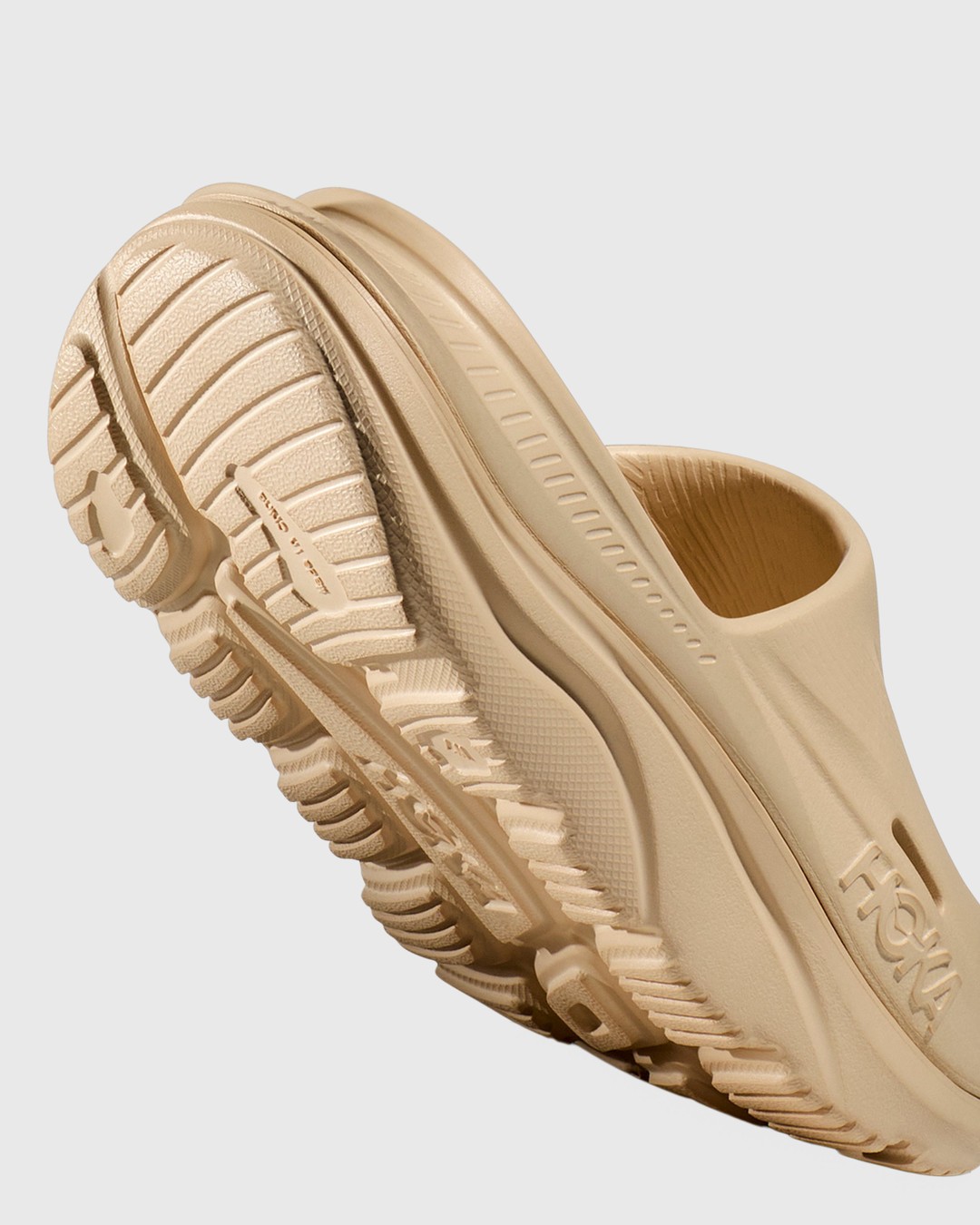 HOKA – ORA RECOVERY SLIDE 3 Beige - Sandals & Slides - Beige - Image 5