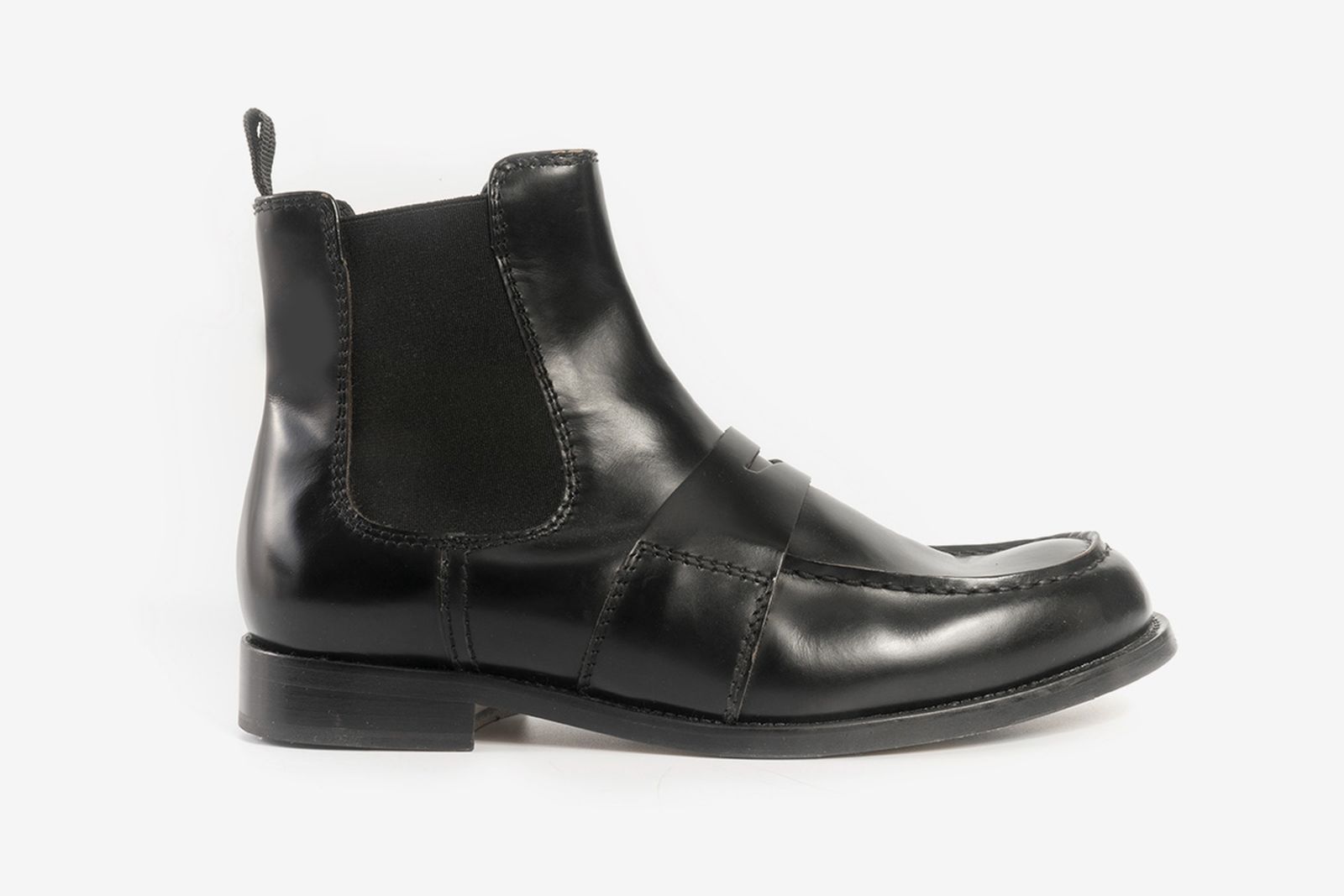 college-loafer-chelsea-boot-hybrid-release-date-price-03