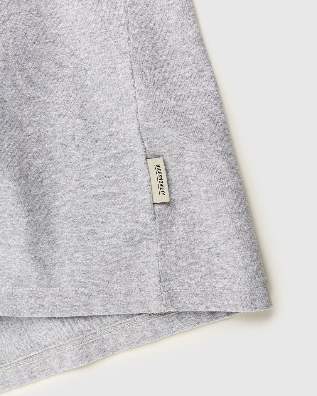 Highsnobiety – Heavy Logo Staples T-Shirt Heather Grey - Tops - Grey - Image 3
