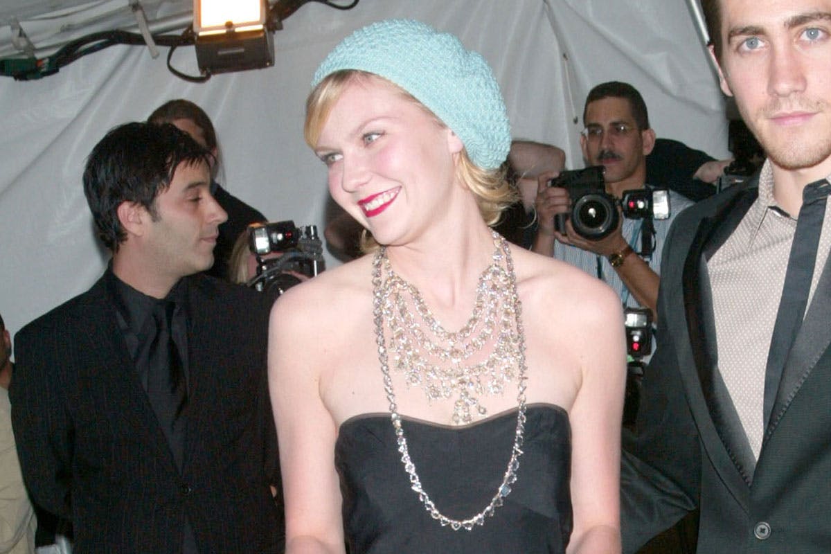 fashion-obscura-kirsten-dunst-met-gala-2003-feat