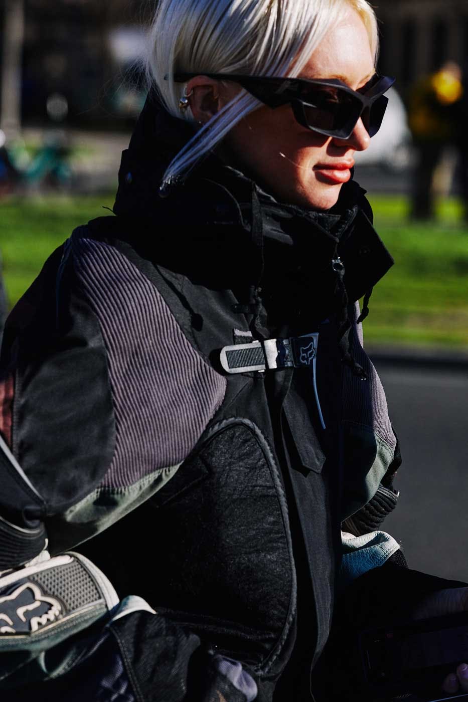 paris-fashion-week-fw23-streetstyle-(4)