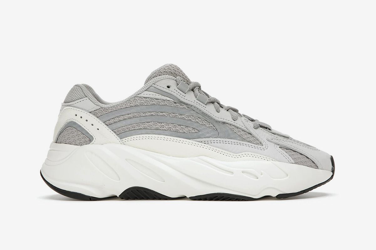 Stockx under retail sale