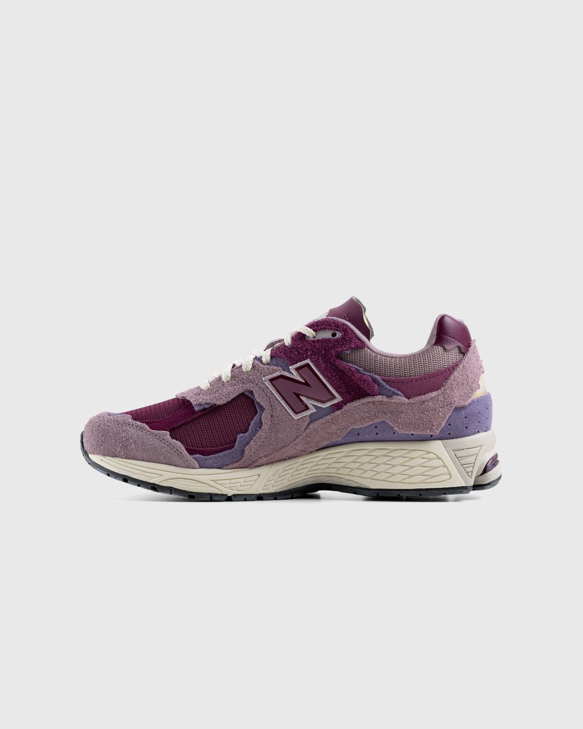 New Balance – M2002RDH Lilac Chalk - Low Top Sneakers - Red - Image 2