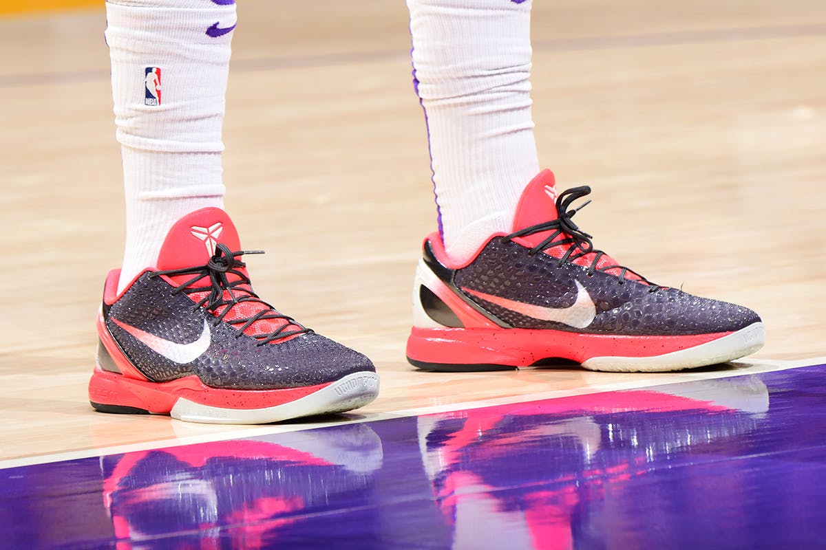 sneakers basketball shoes