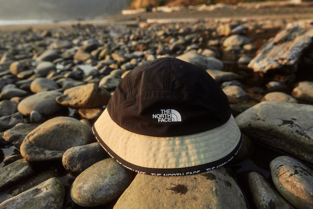 TNF_SS23_OffMountainLFHT_Saunders-L1020962